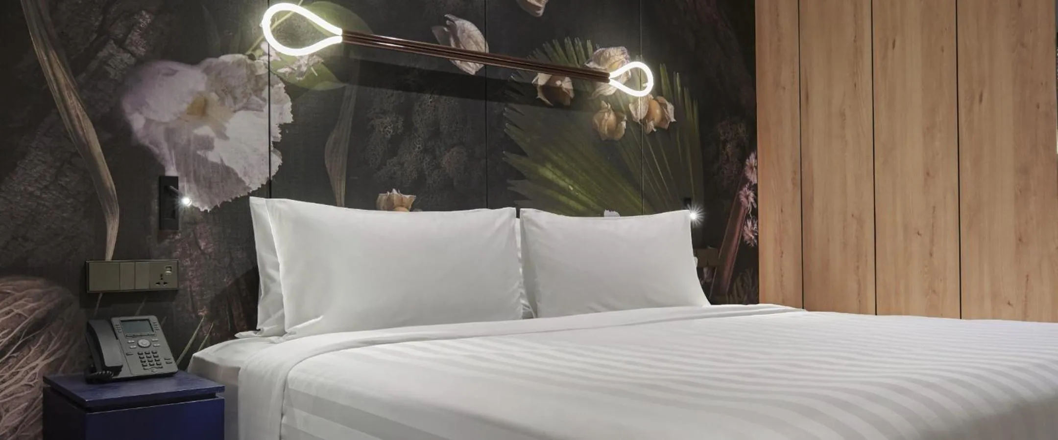 Bed in PARKROYAL COLLECTION Kuala Lumpur