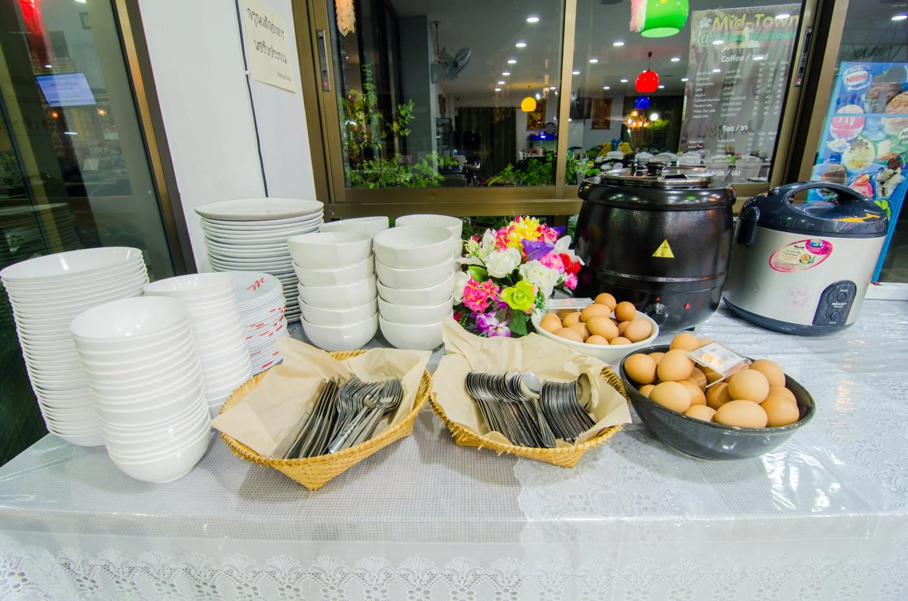 Dining area in Sabuy Best Hotel Phayao