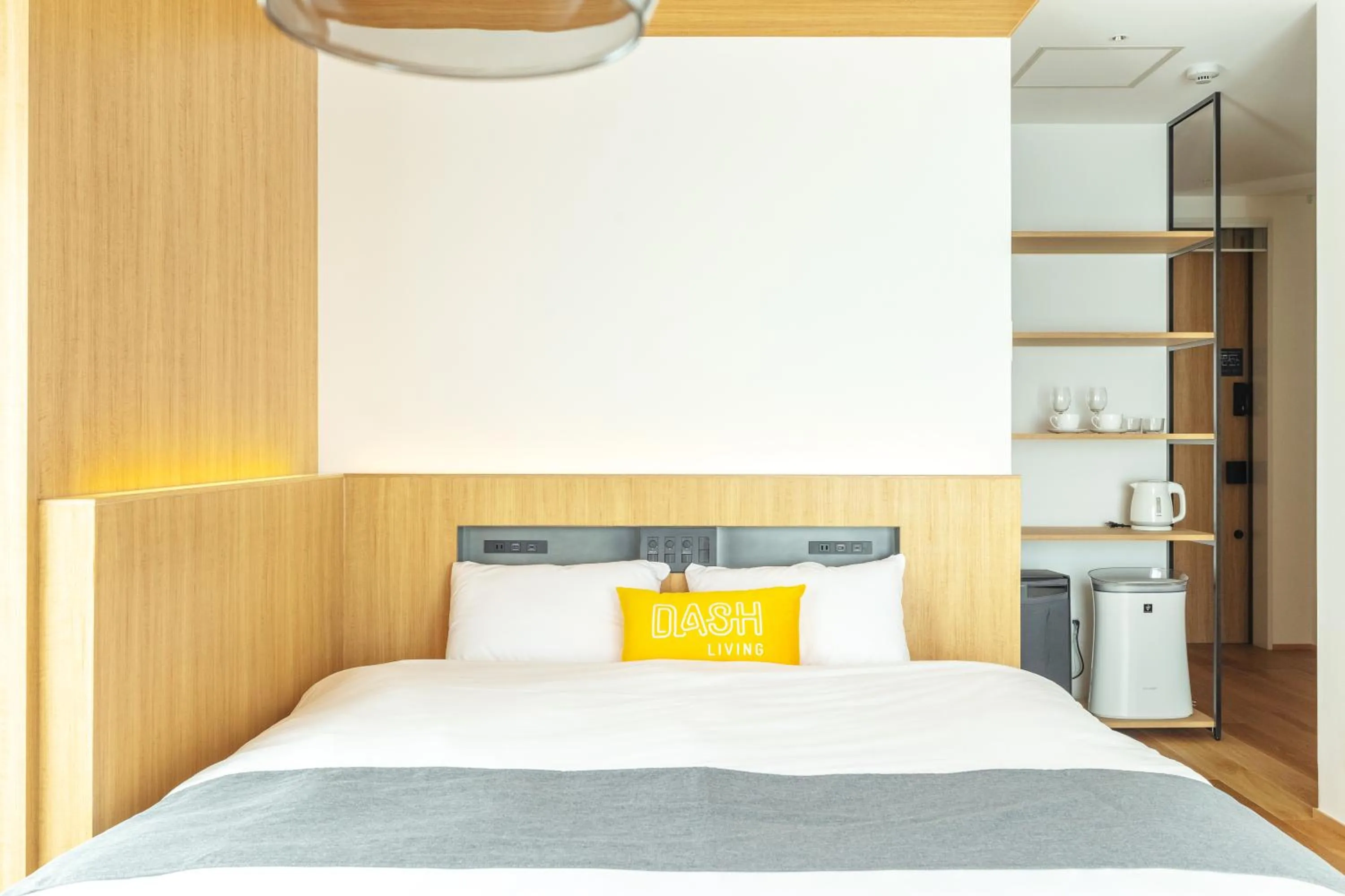 Bed in Karasuma Rokujo Hotel