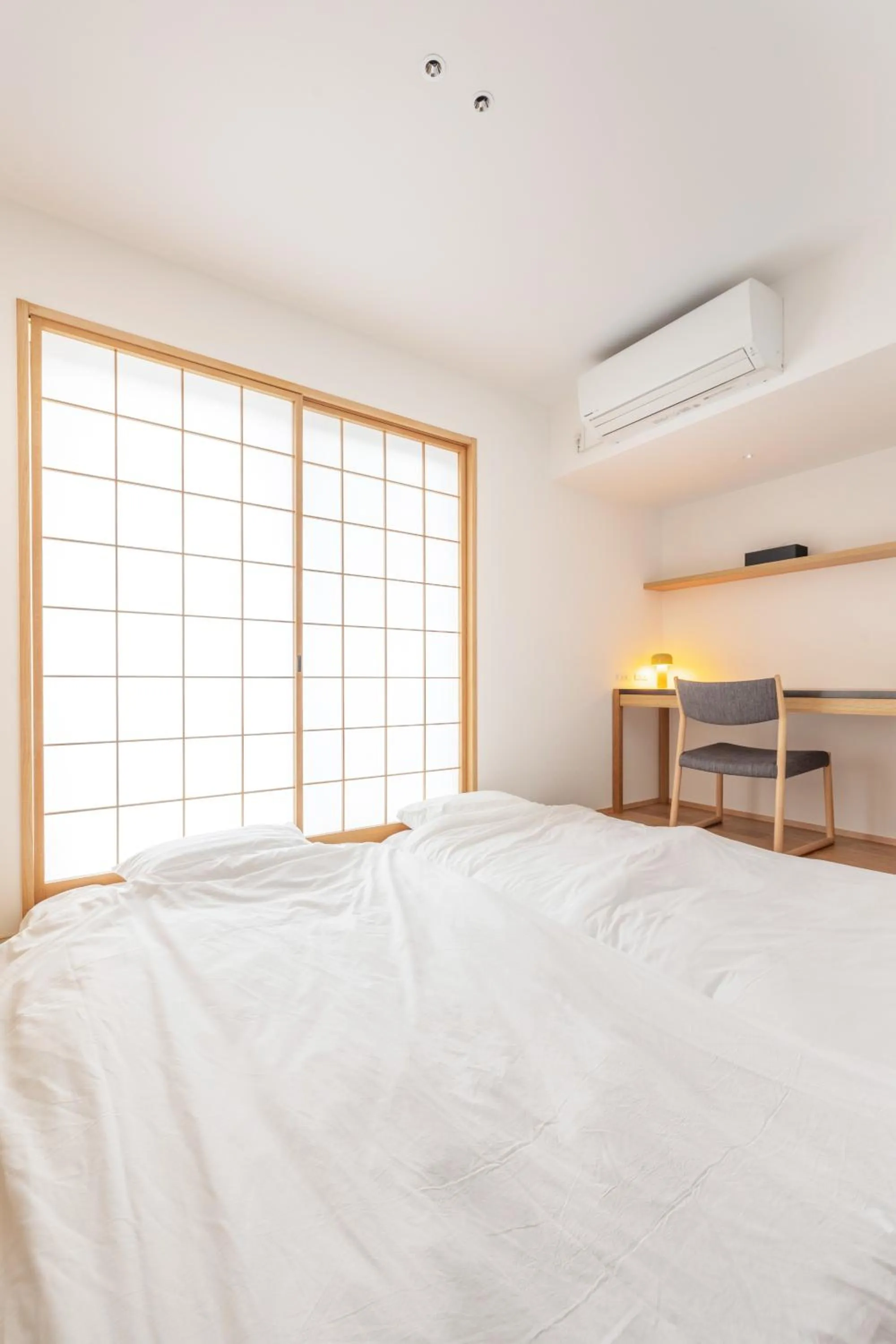 Bed in Karasuma Rokujo Hotel