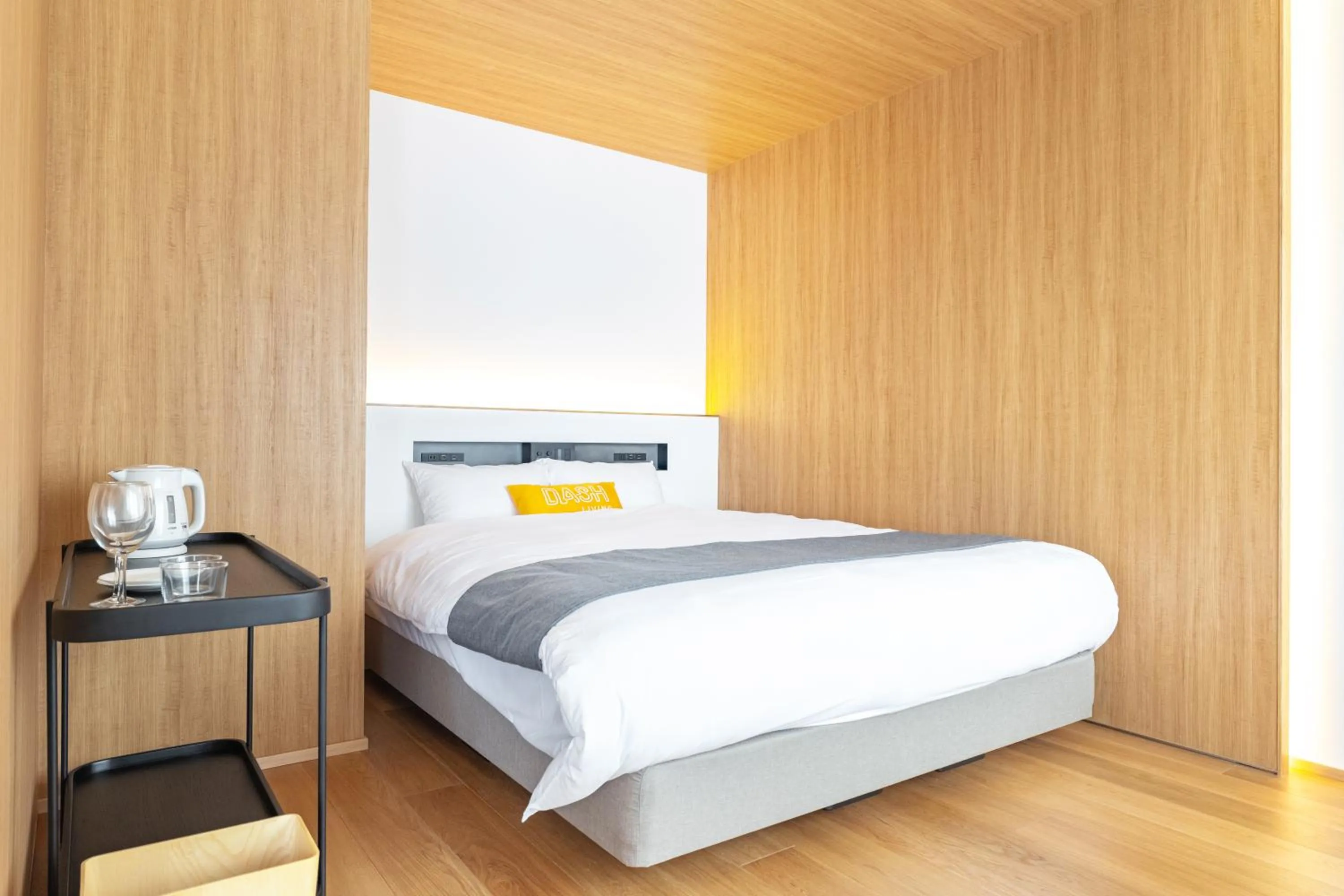 Bed in Karasuma Rokujo Hotel