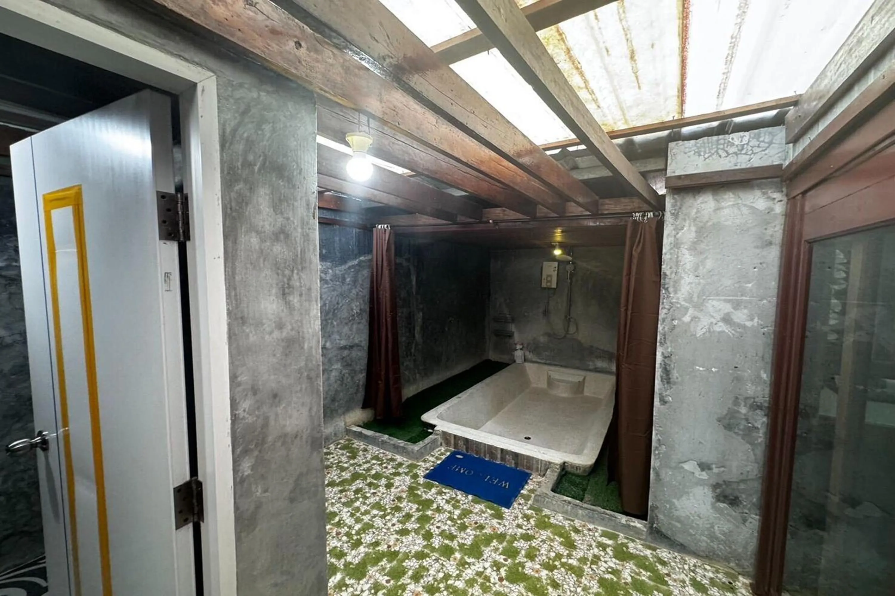 Bathroom in Ozone Resort & Pool Villa