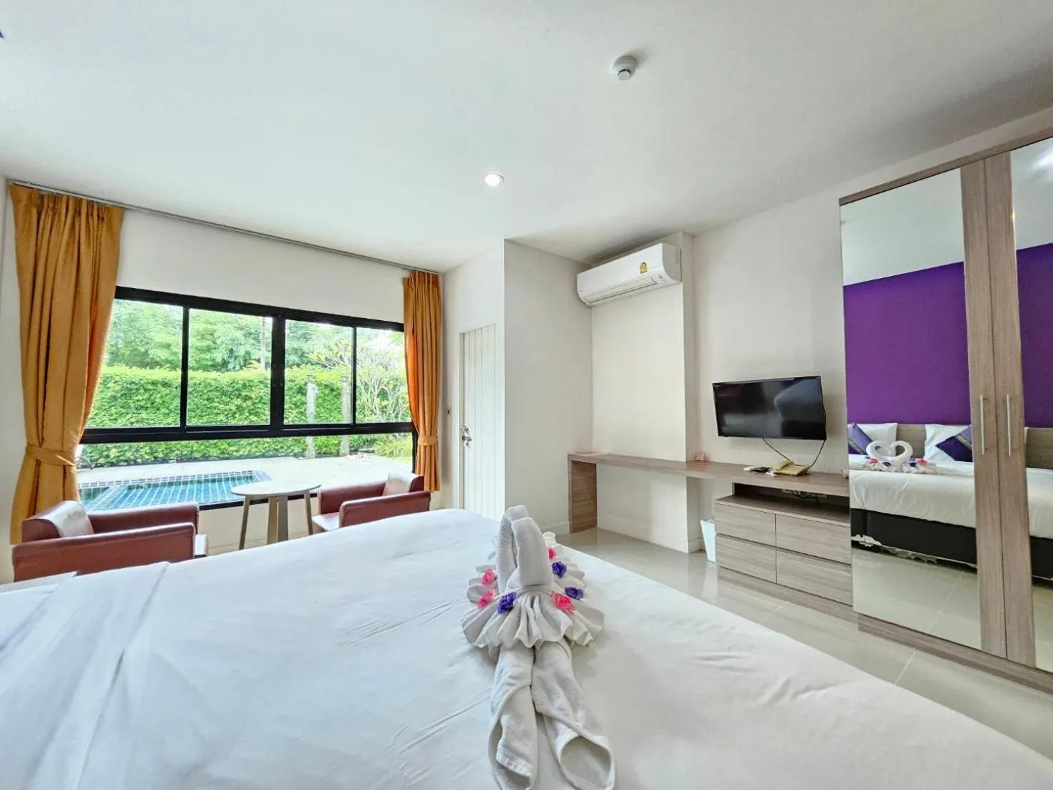 Photo of the whole room, Bed in S4 Nai Yang Beach - Near Phuket Airport