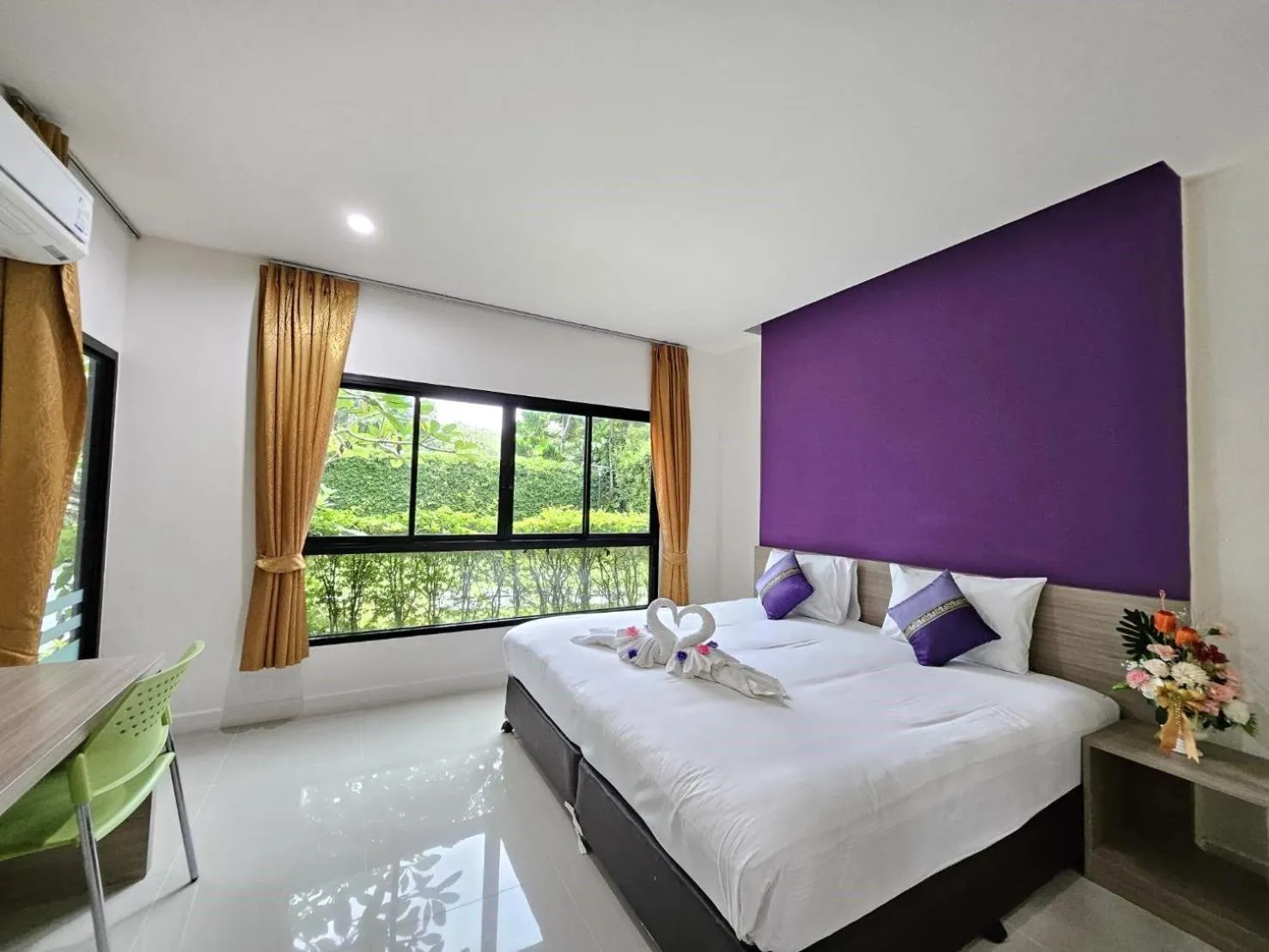 Bed in S4 Nai Yang Beach - Near Phuket Airport