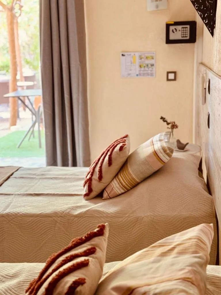 Twin Room in Hôtel le Nid