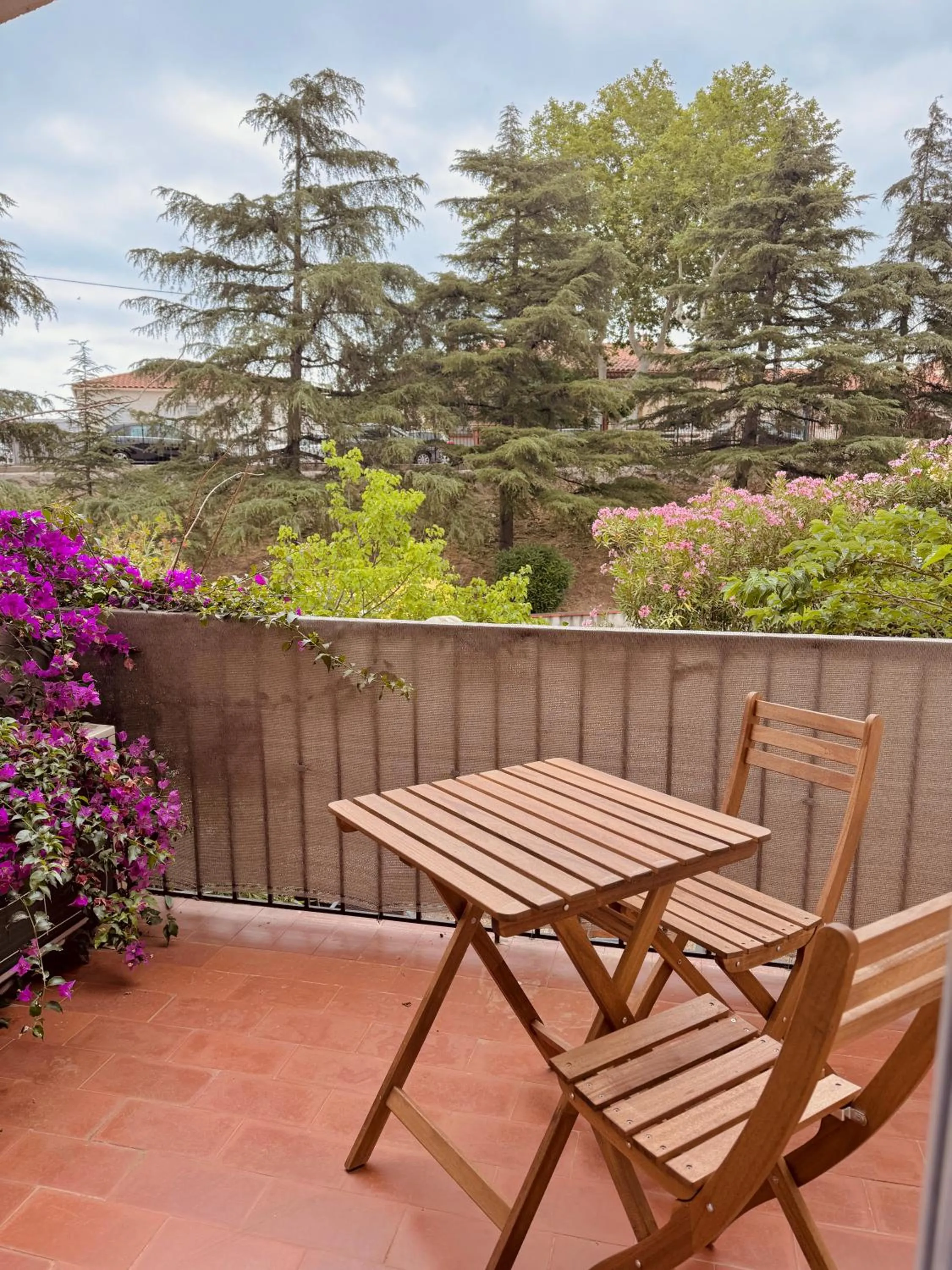 Property building in Hôtel le Nid