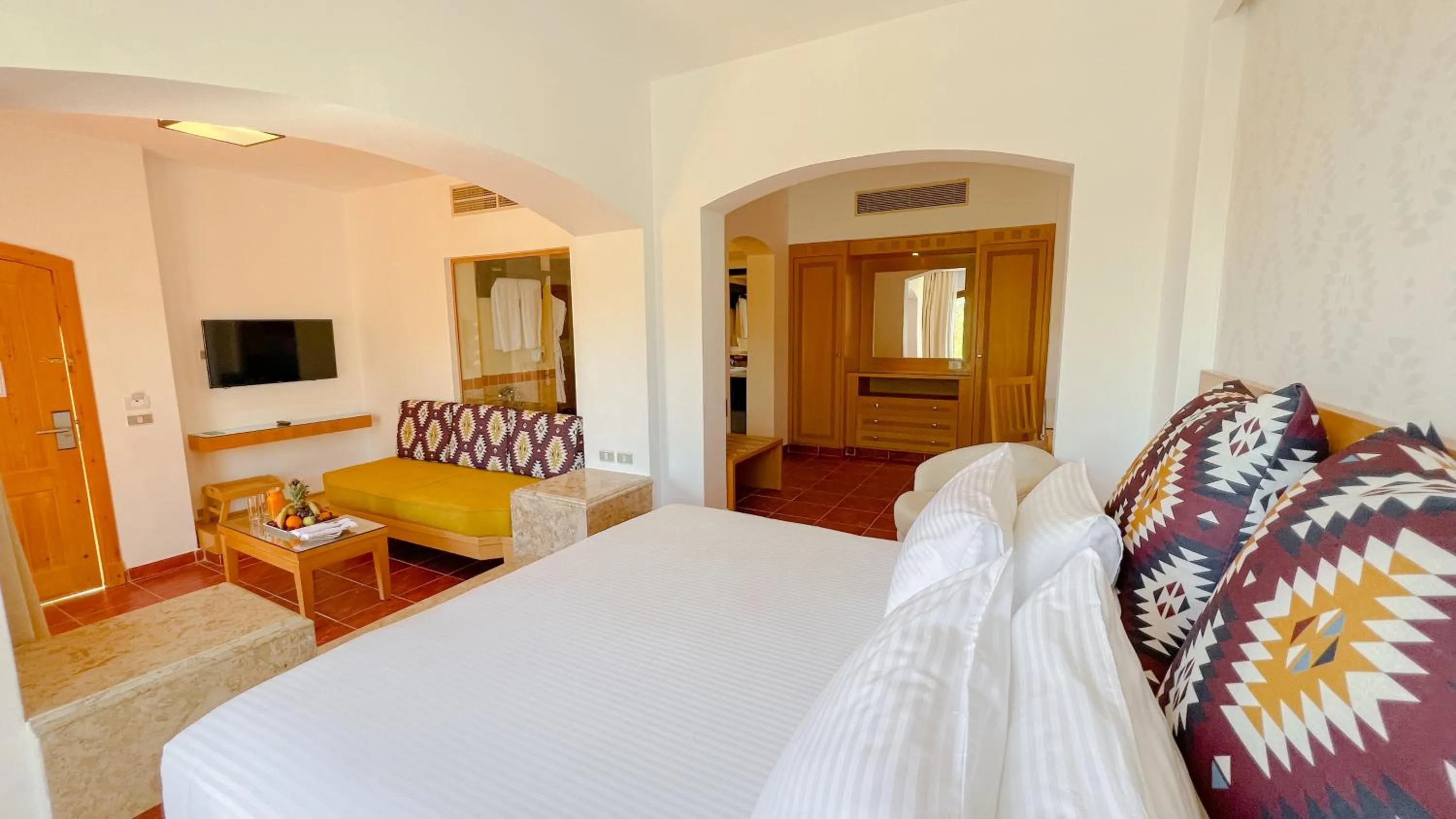 Bed in Tamra Beach Resort