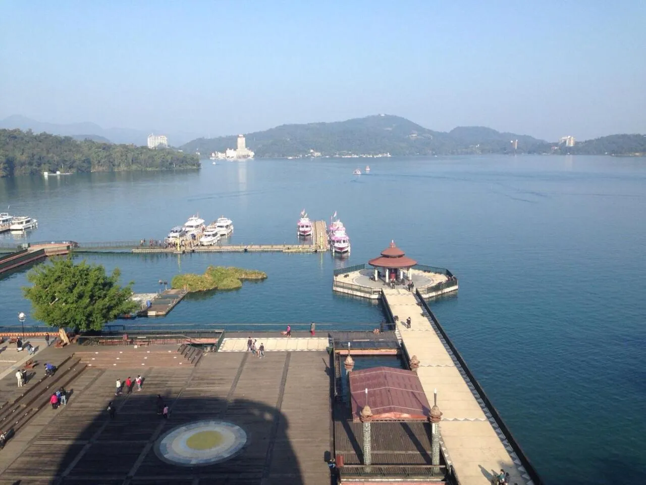 Lake view in Hu Yue Lakeview Hotel