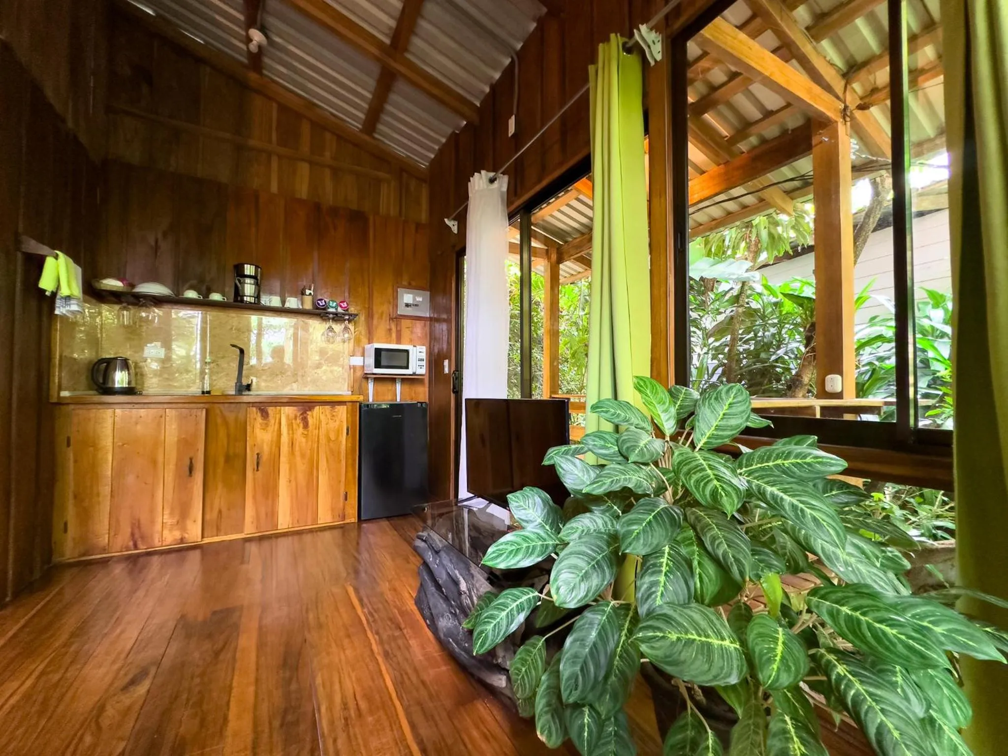 kitchen in Cabañas del Lago