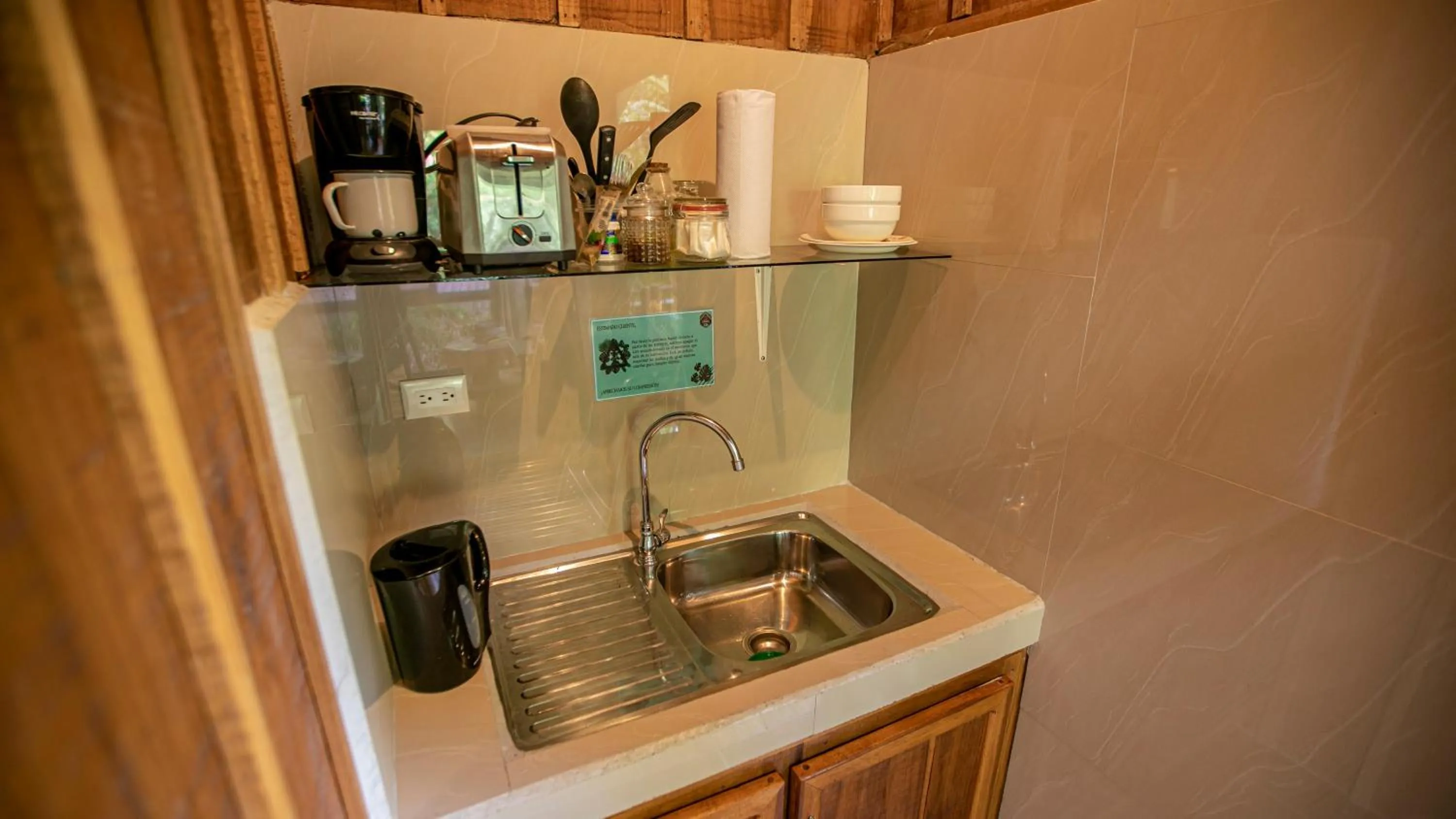 Kitchen or kitchenette in Cabañas del Lago