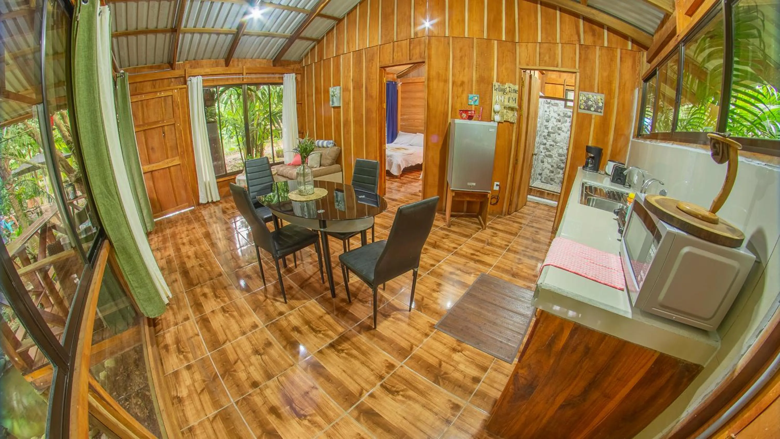 Kitchen or kitchenette in Cabañas del Lago