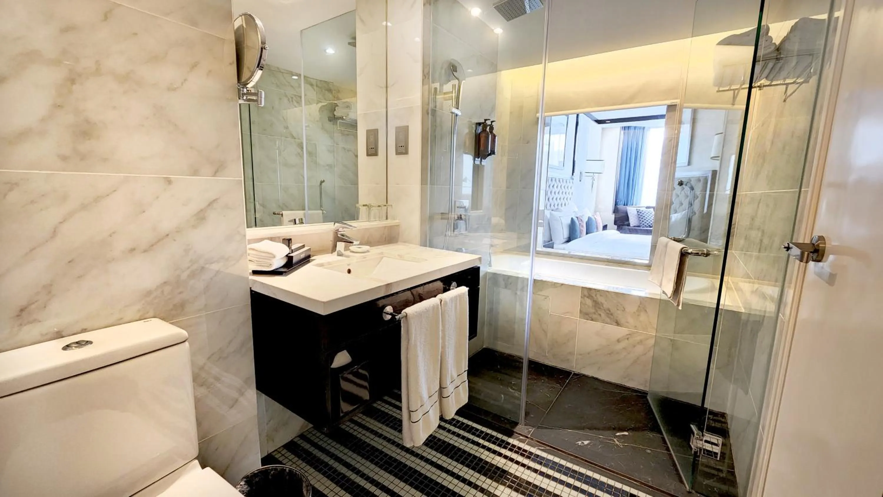 Bathroom in Meliá Kuala Lumpur