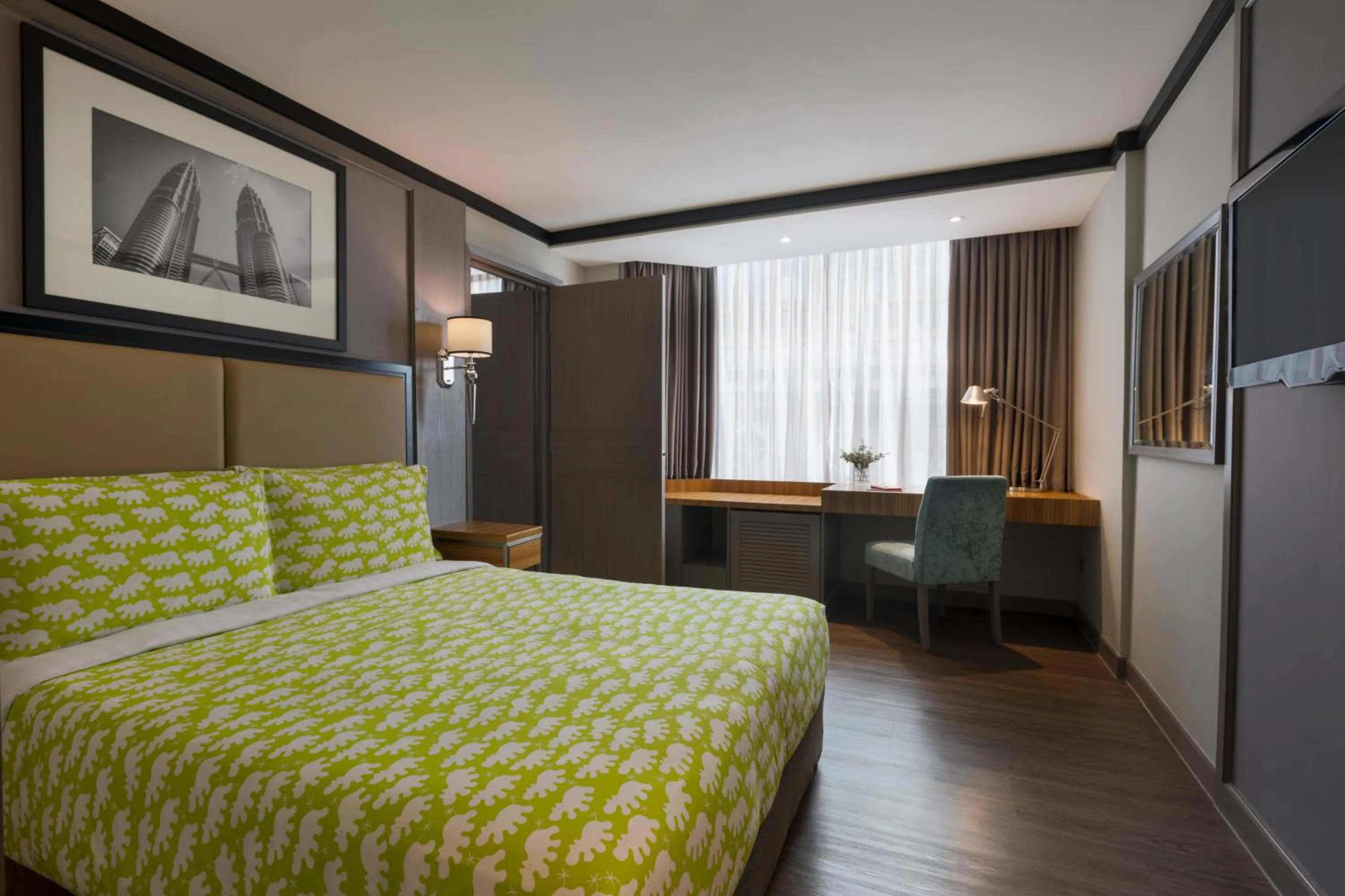 Bedroom, Bed in Meliá Kuala Lumpur