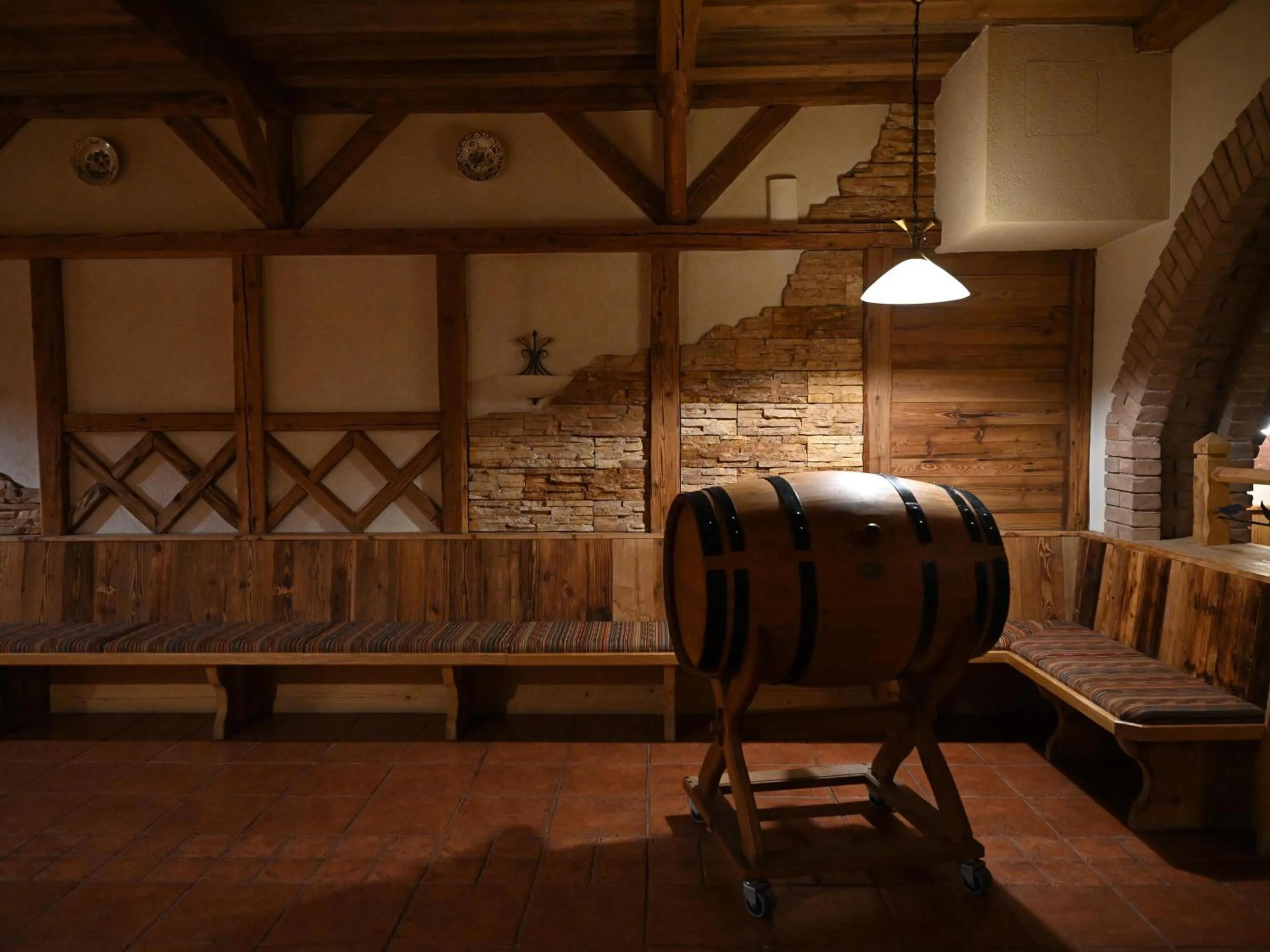 Restaurant/places to eat in Mercure Sighisoara Binderbubi Hotel & Spa