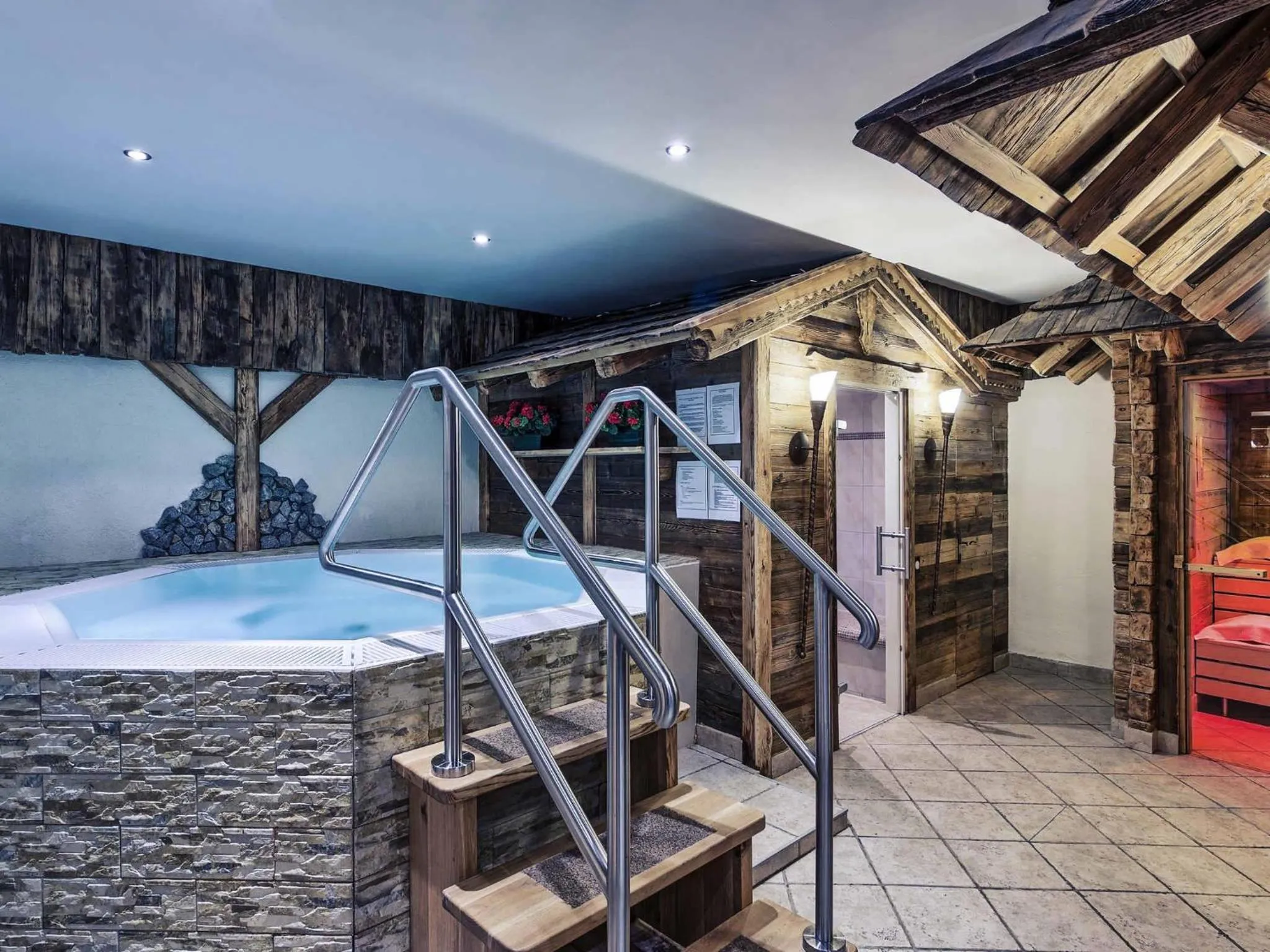 Spa and wellness centre/facilities, Bed in Mercure Sighisoara Binderbubi Hotel & Spa