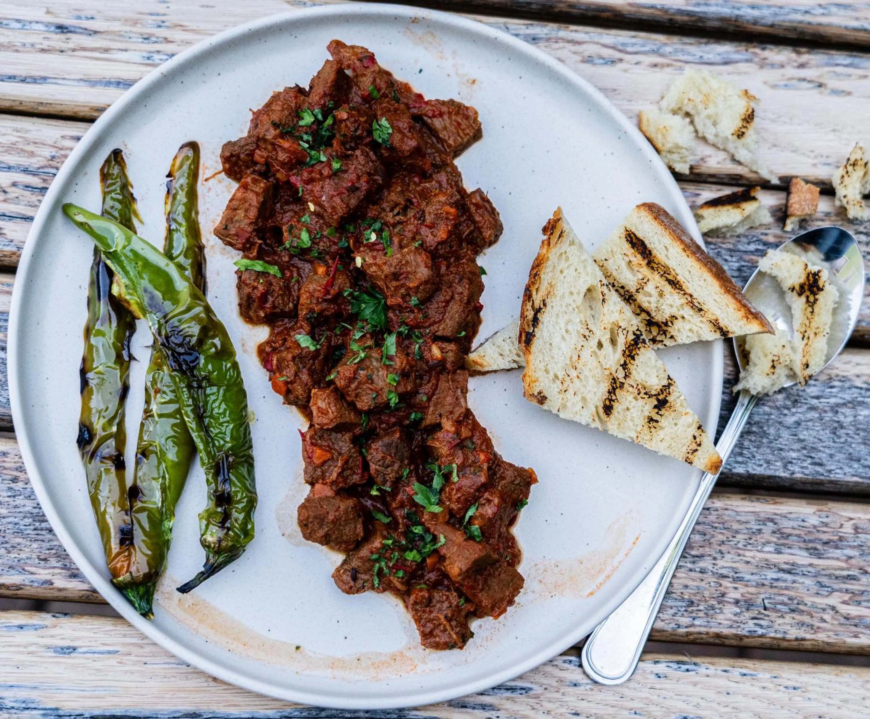 Restaurant/places to eat in Mercure Sighisoara Binderbubi Hotel & Spa