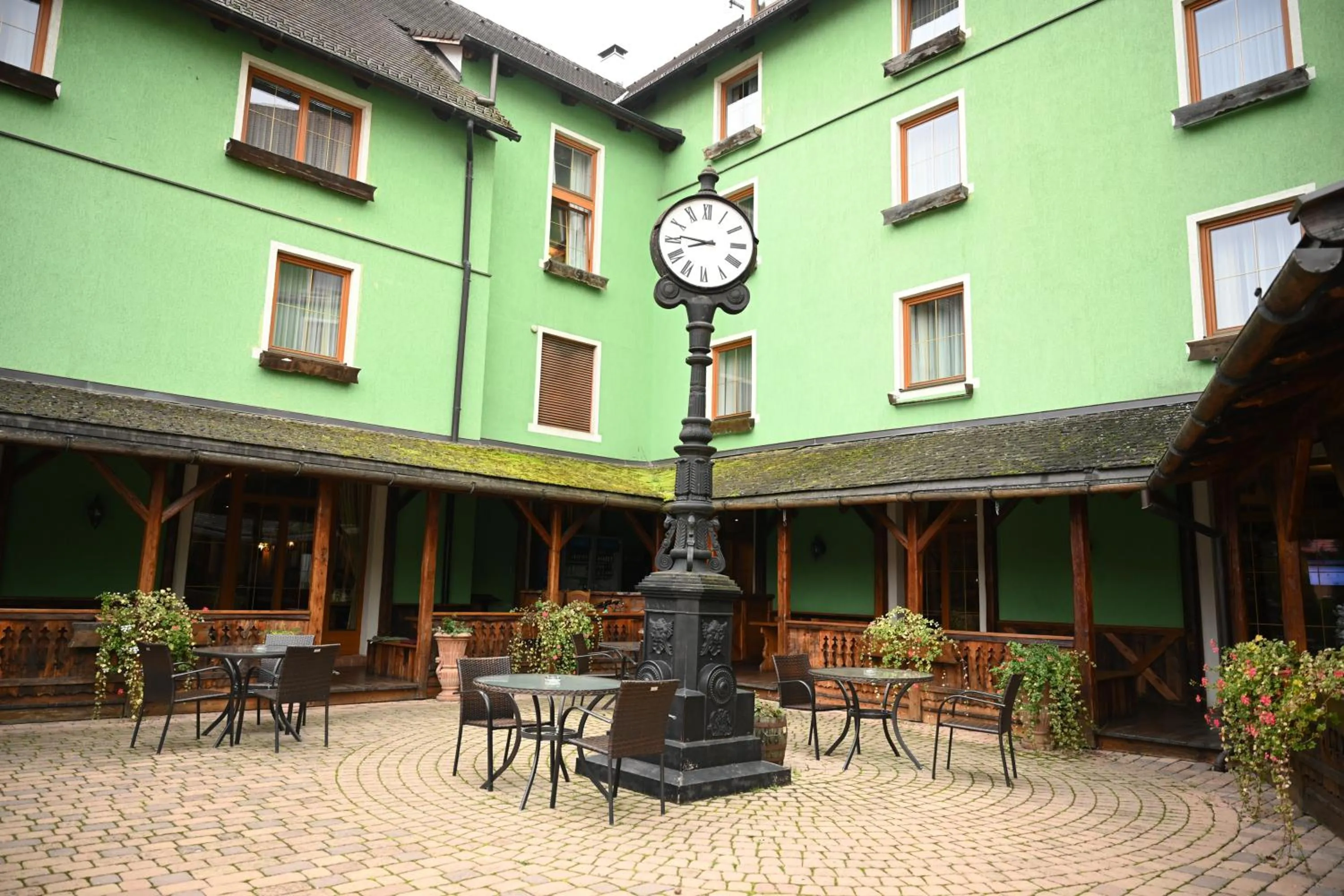 Balcony/Terrace in Mercure Sighisoara Binderbubi Hotel & Spa