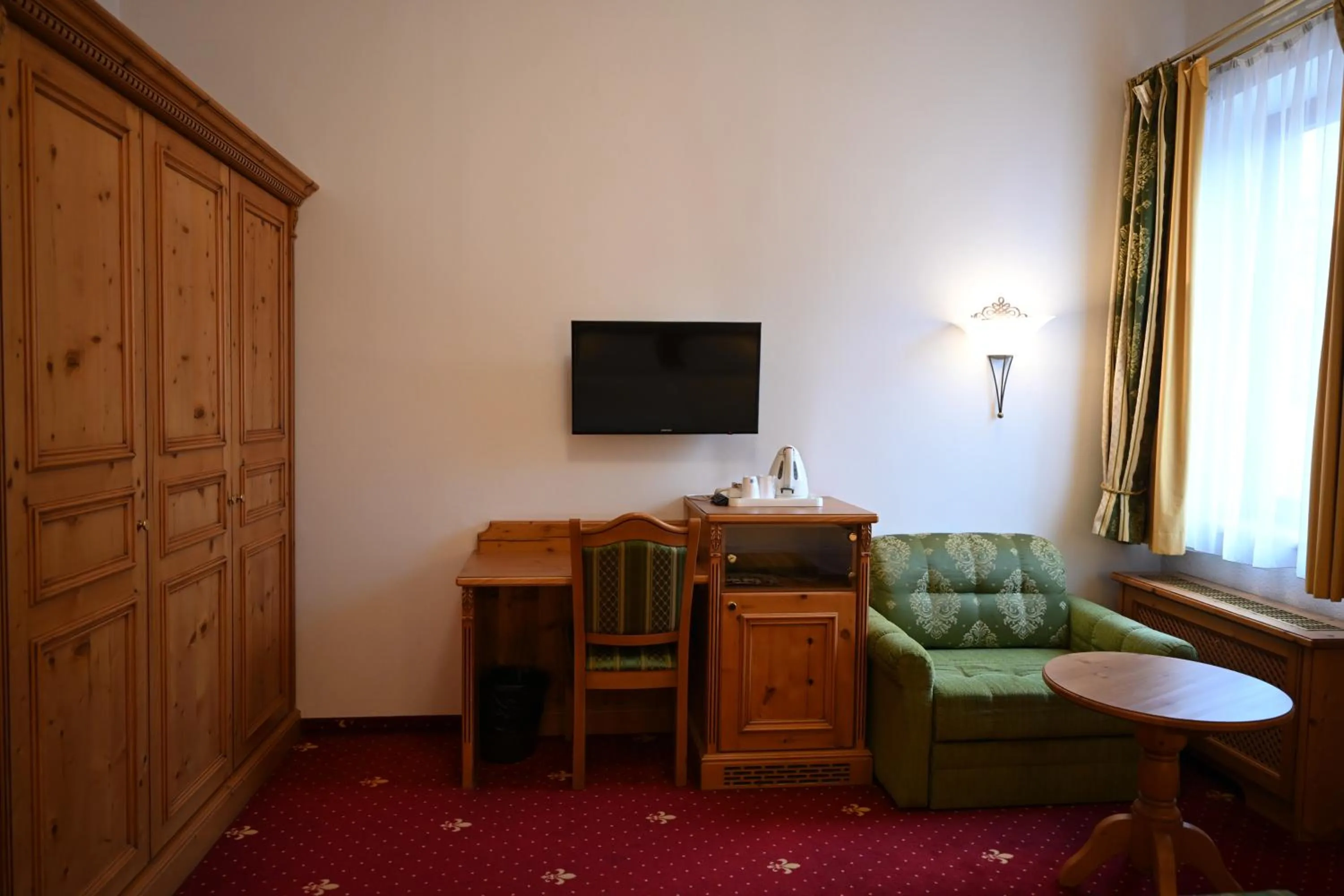 TV and multimedia in Mercure Sighisoara Binderbubi Hotel & Spa