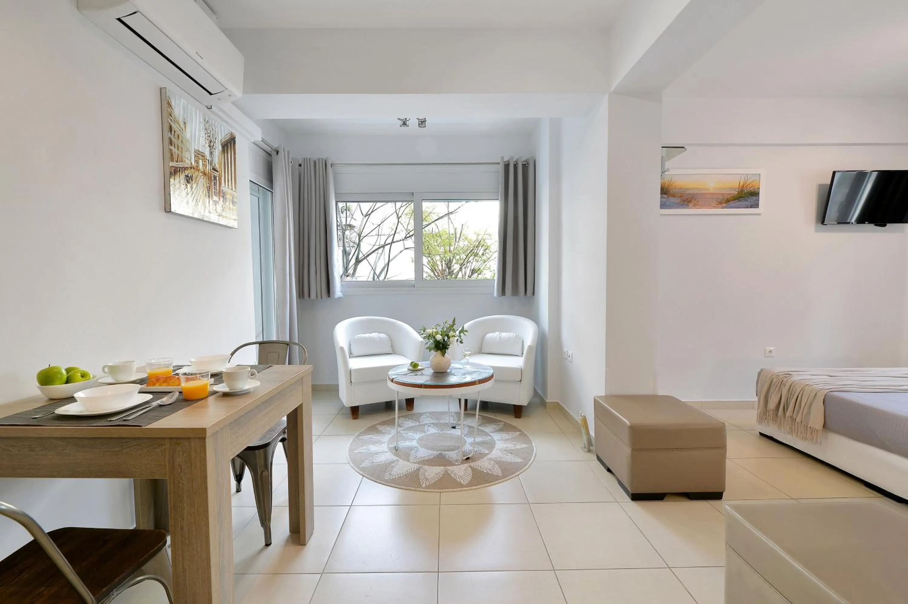 Bed in Alekos Apartments 1 - Νetflix & Comfort