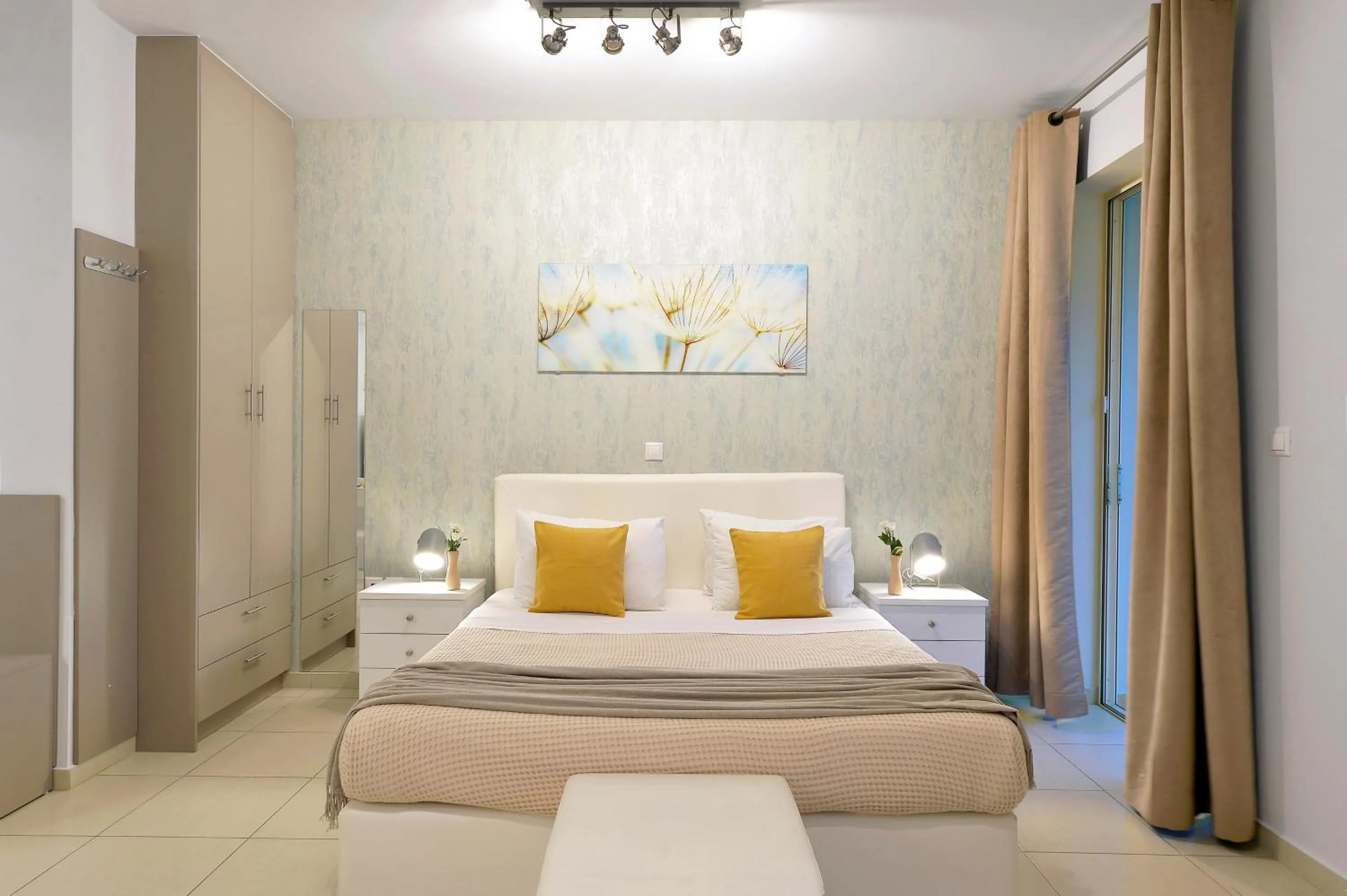 Bed in Alekos Apartments 1 - Νetflix & Comfort