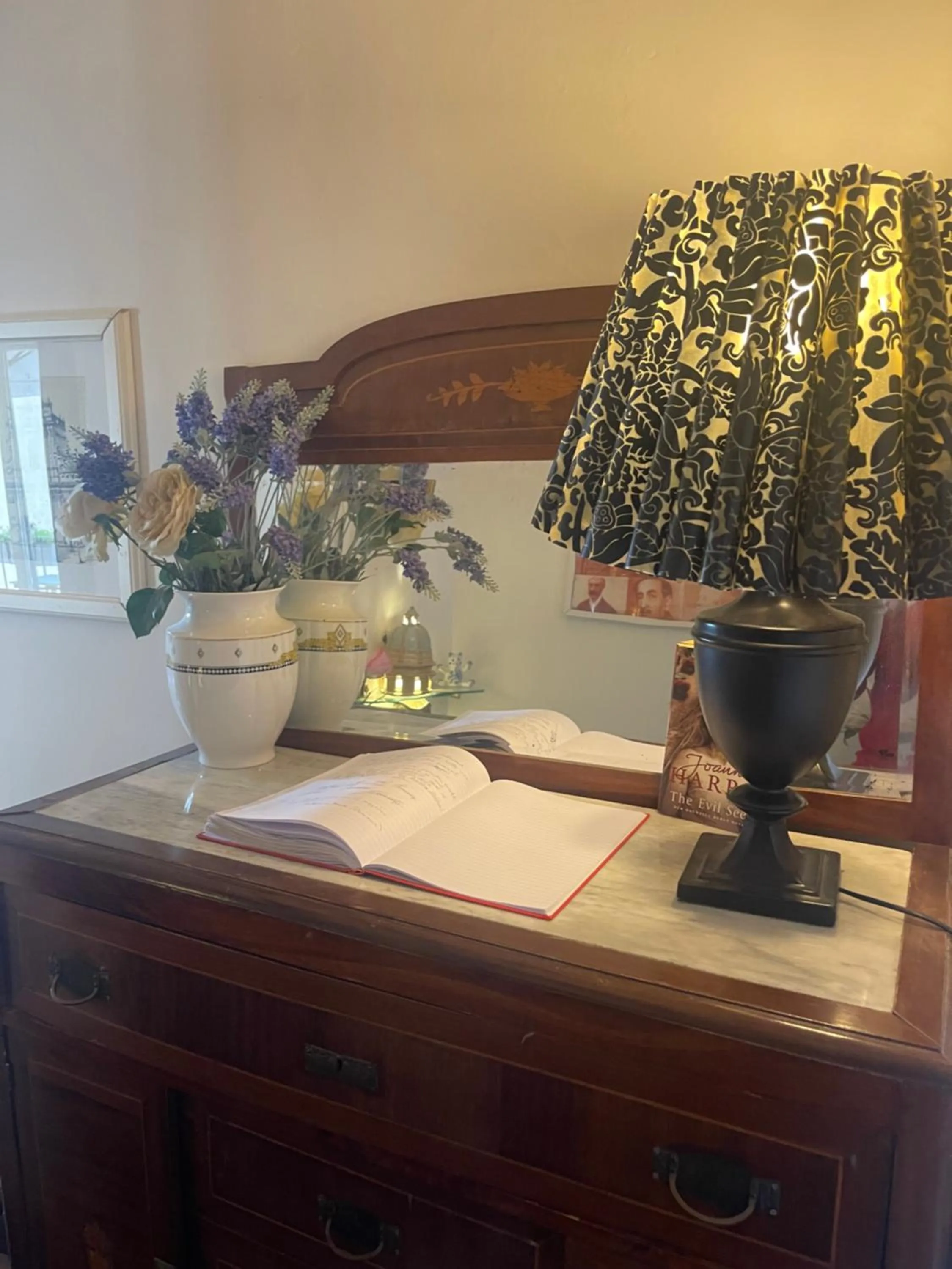 Other in Casa tipica siciliana patronale home BedandBreakfast TreMetriSoprailCielo Camere con vista, colazione interna in terrazzo panoramico