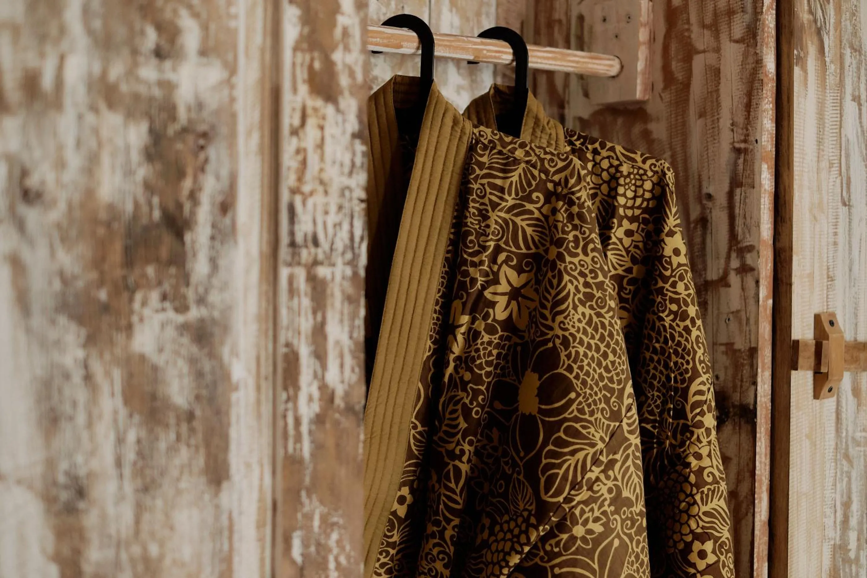 wardrobe in Pratiwi Ubud Villa