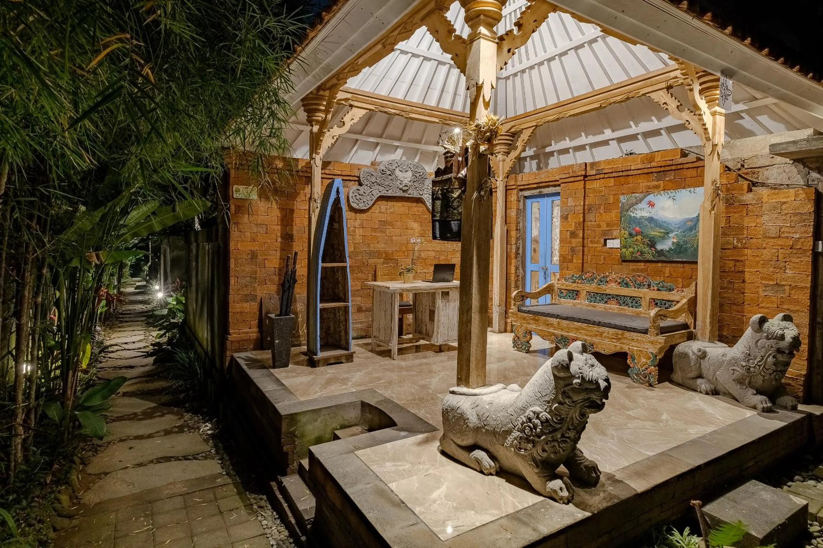 Lobby or reception in Pratiwi Ubud Villa