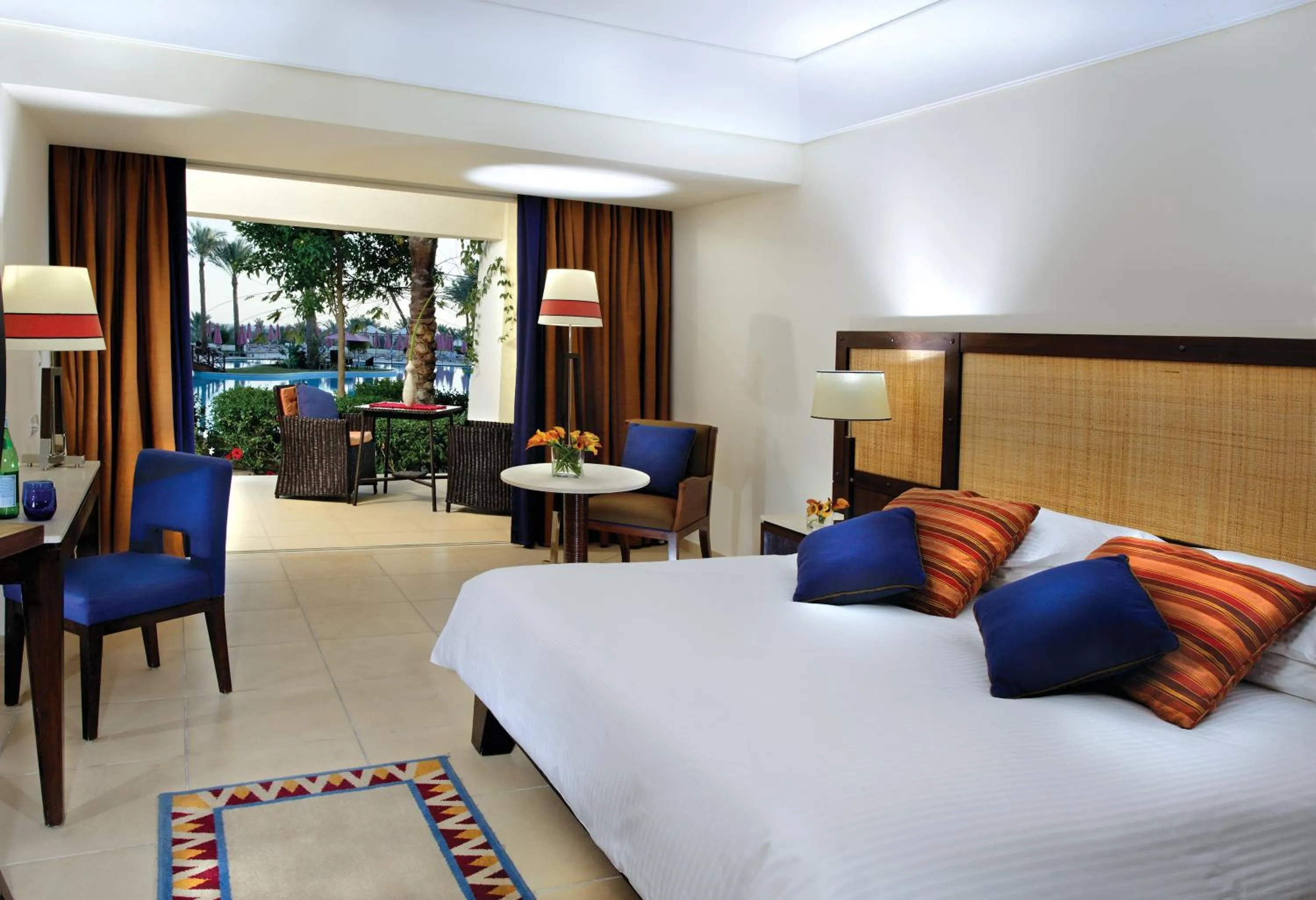 Bedroom, Bed in Grand Rotana Resort & Spa