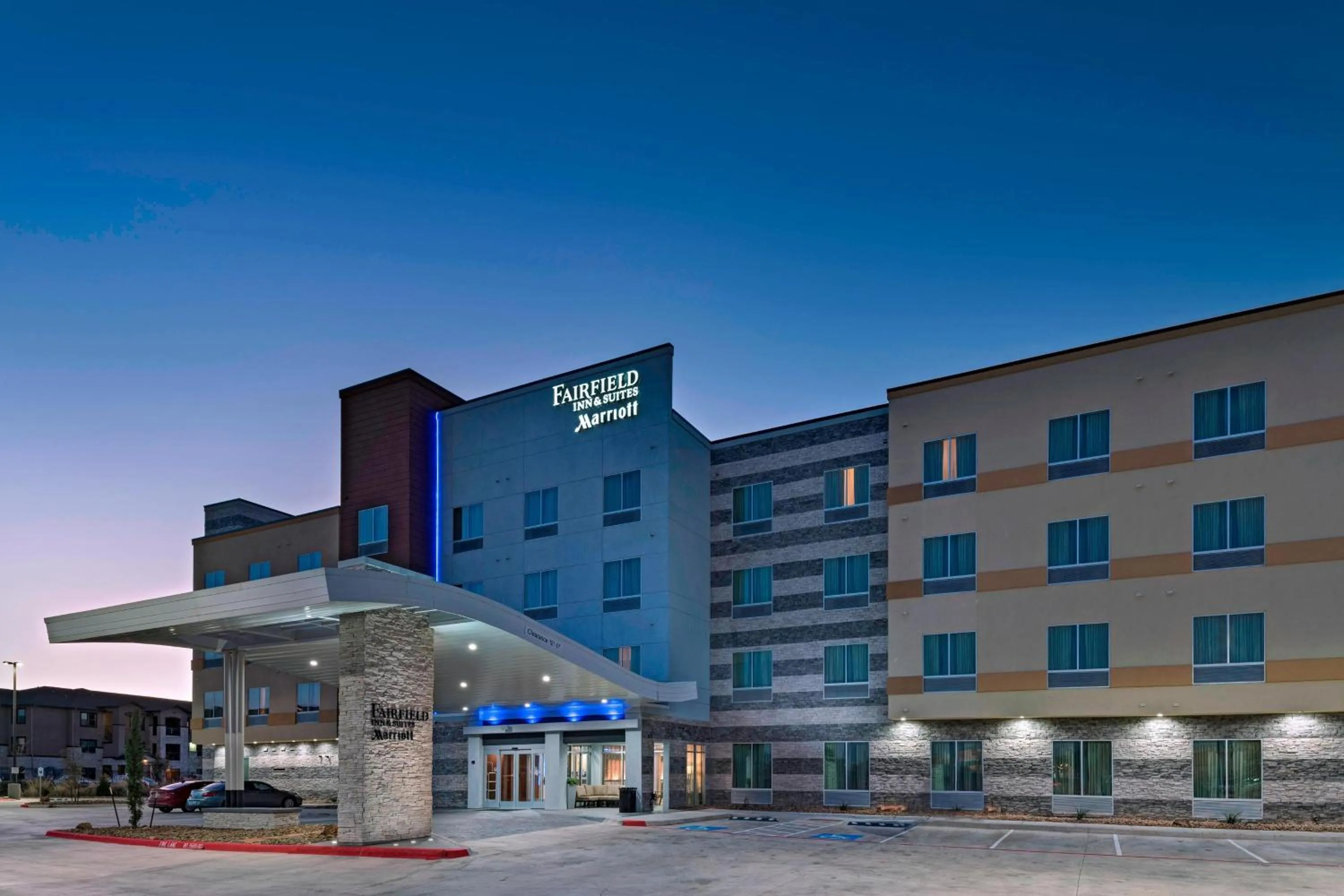 Property building in Fairfield Inn & Suites by Marriott Austin Buda