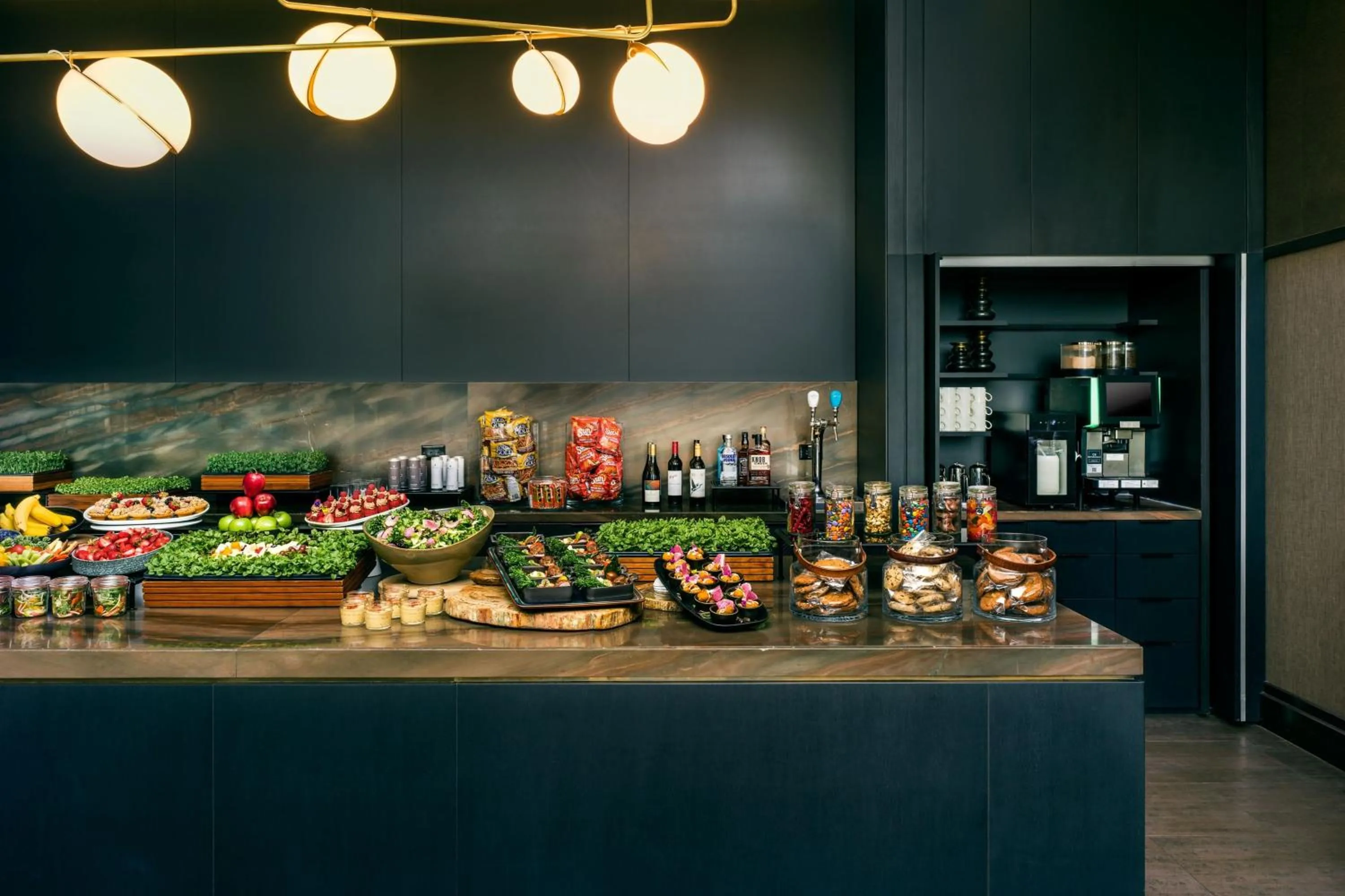 Lounge or bar in JW Marriott Parq Vancouver
