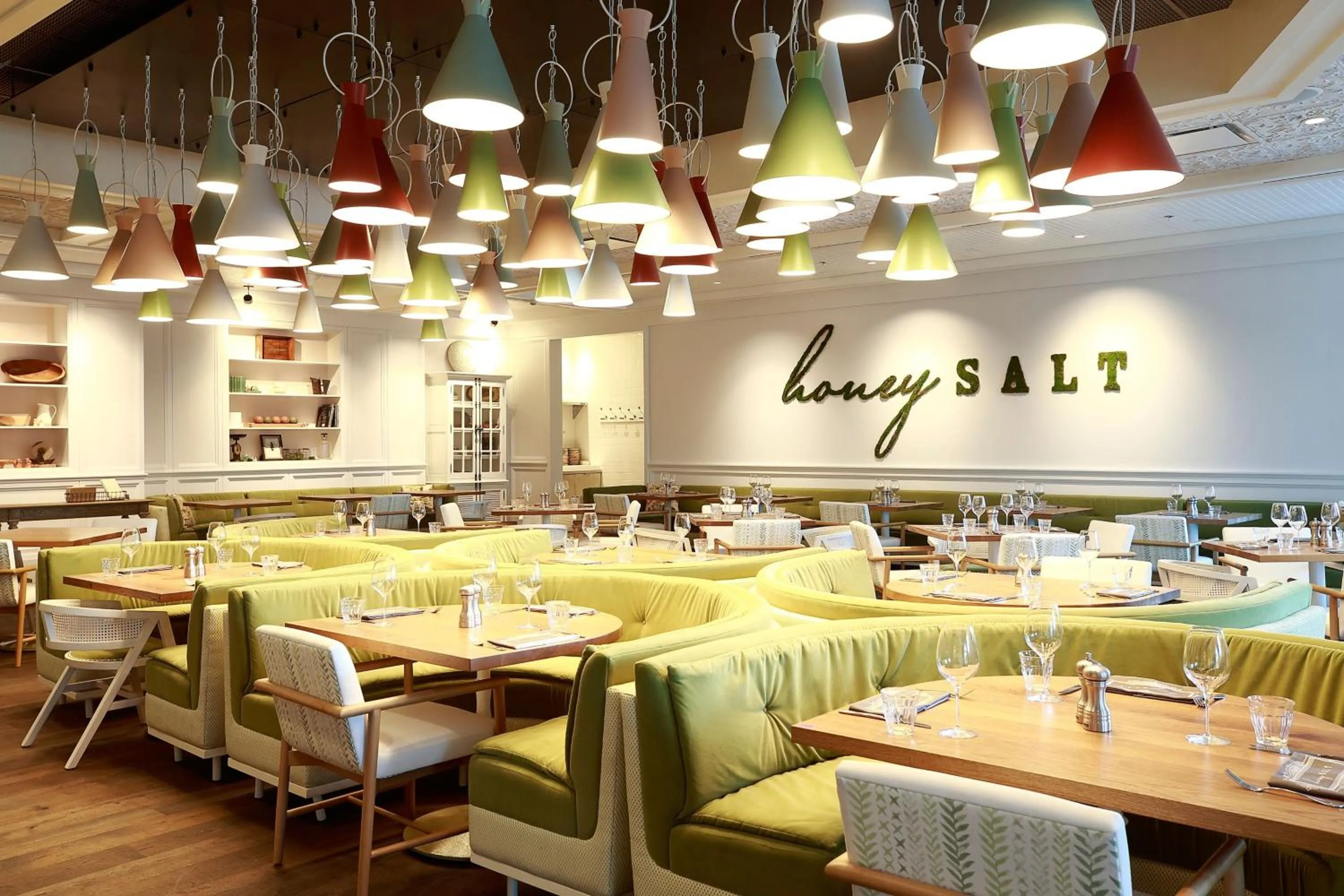 Restaurant/places to eat in the DOUGLAS, Autograph Collection