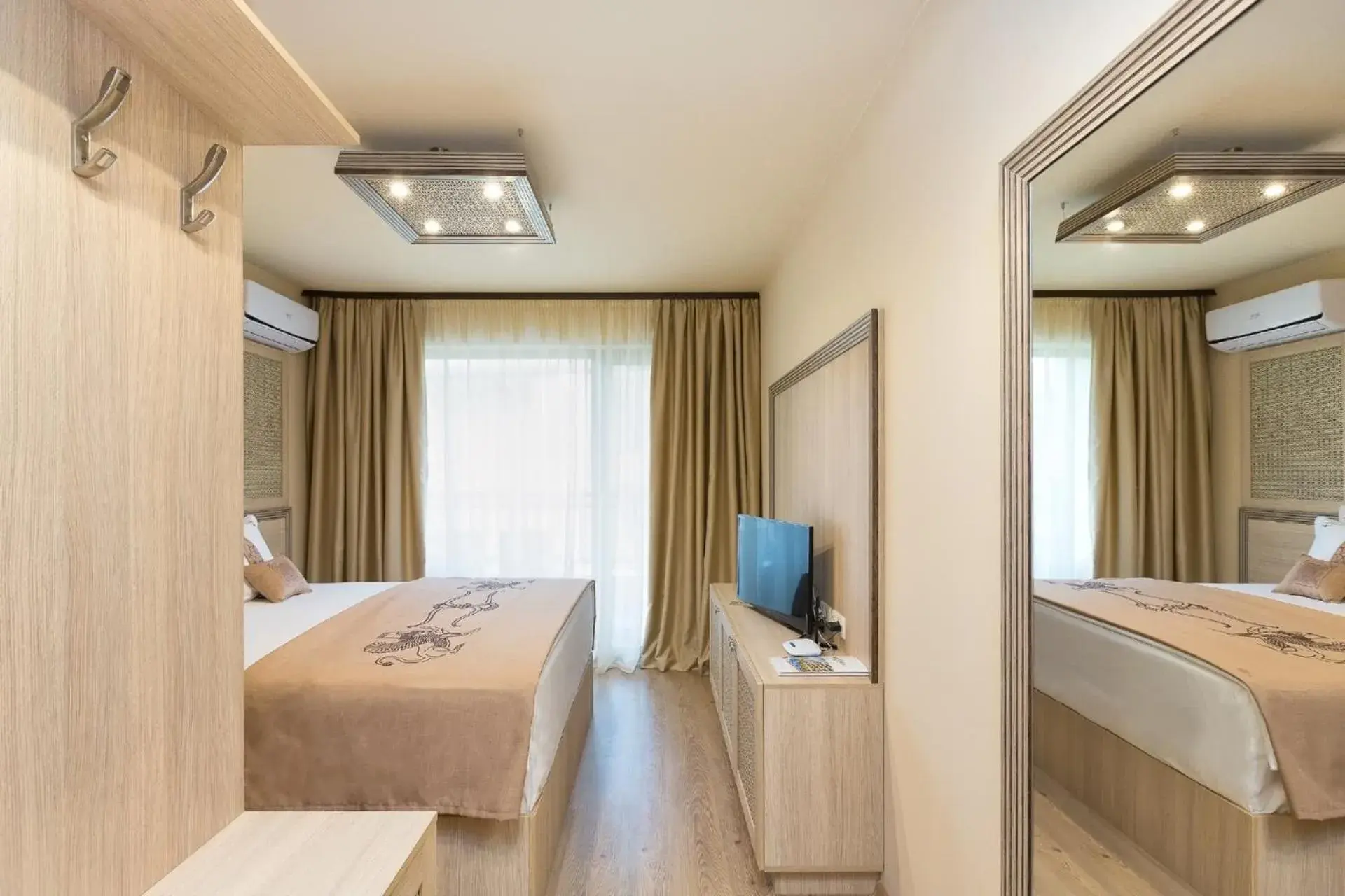 One-Bedroom Apartment with Balcony and Pool View in Argisht Partez Hotel ALL INCLUSIVE and beach with free sunbeds on the pool & beach bar Rebls One-Bedroom Apartment with Balcony and Pool View in Argisht Partez Hotel ALL INCLUSIVE and beach with free sunbeds on the pool & beach bar Rebls