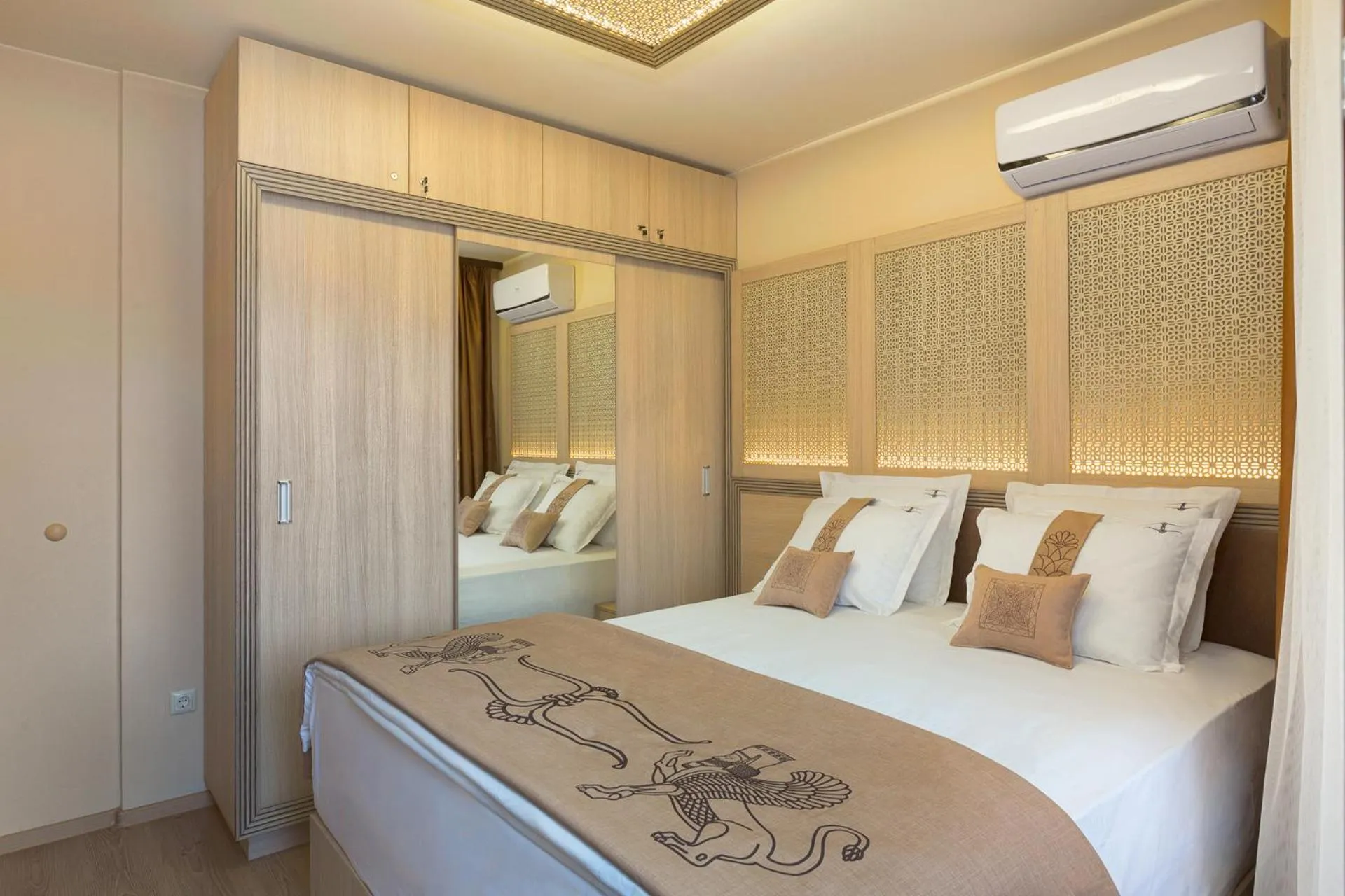 Bed in Argisht Partez Hotel ALL INCLUSIVE & BEACH BAR REBLS