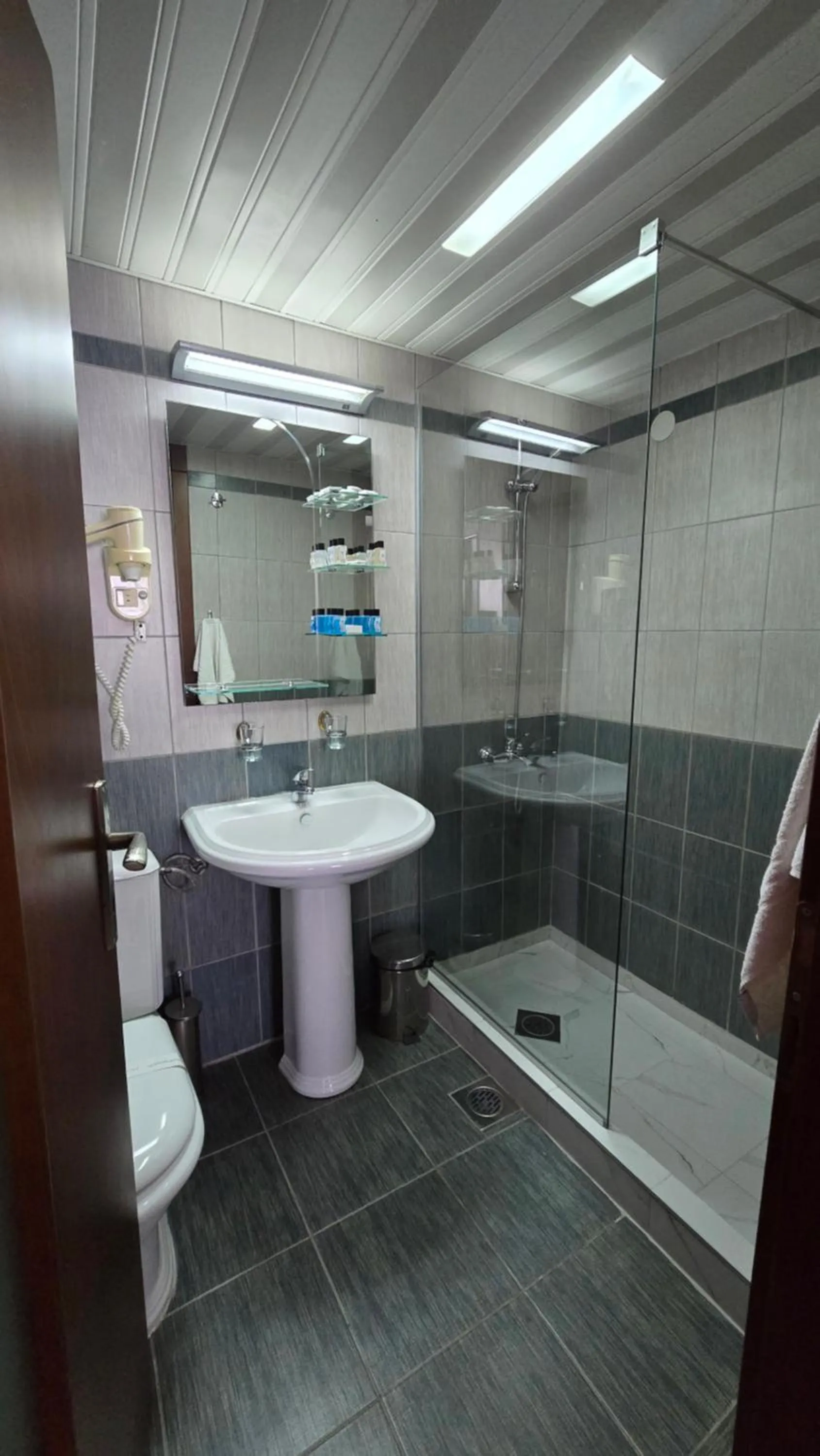 Bathroom in Royal View Hotel and SPA