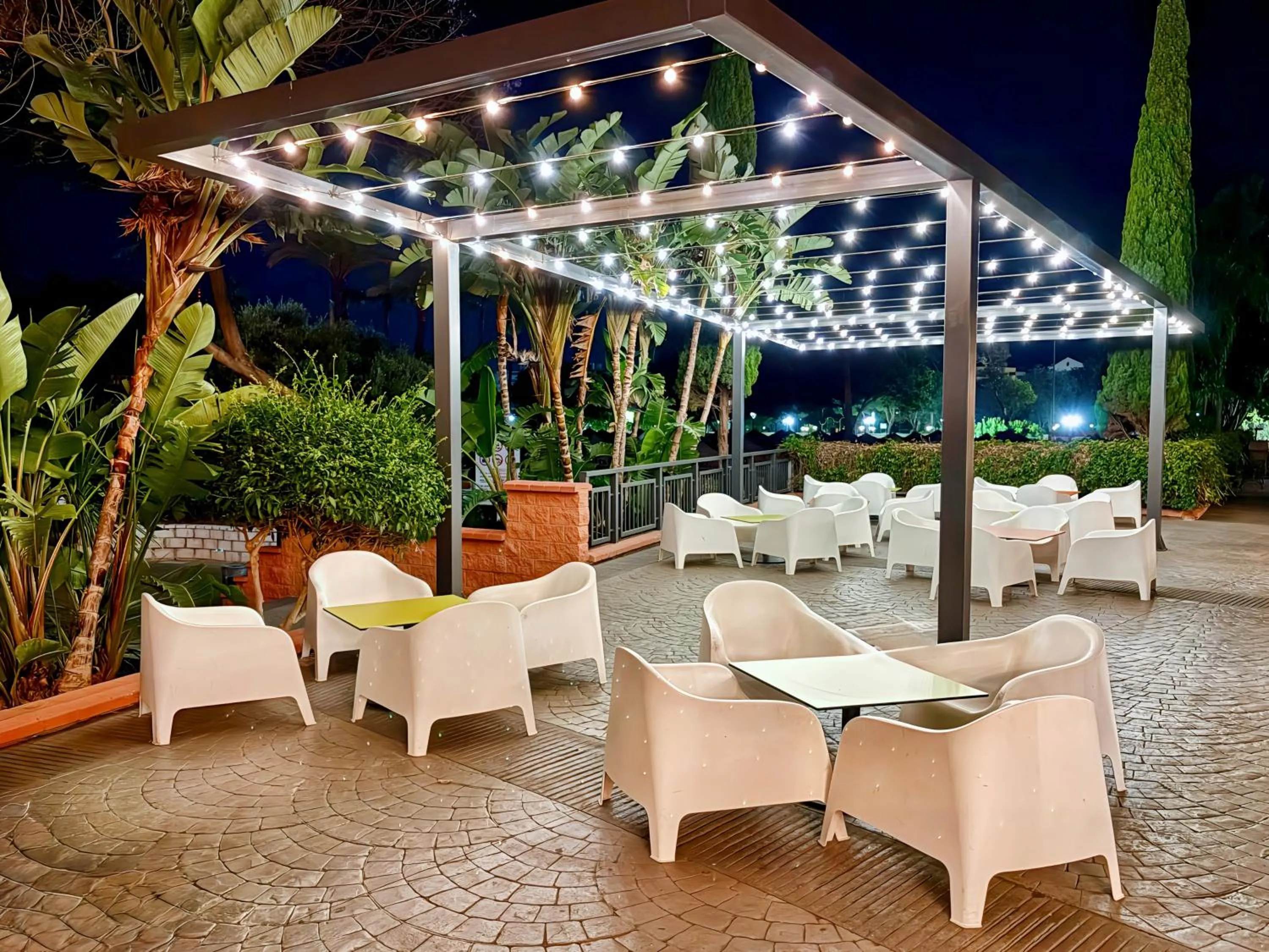 Lounge or bar in Fuengirola Beach Apartamentos Turísticos