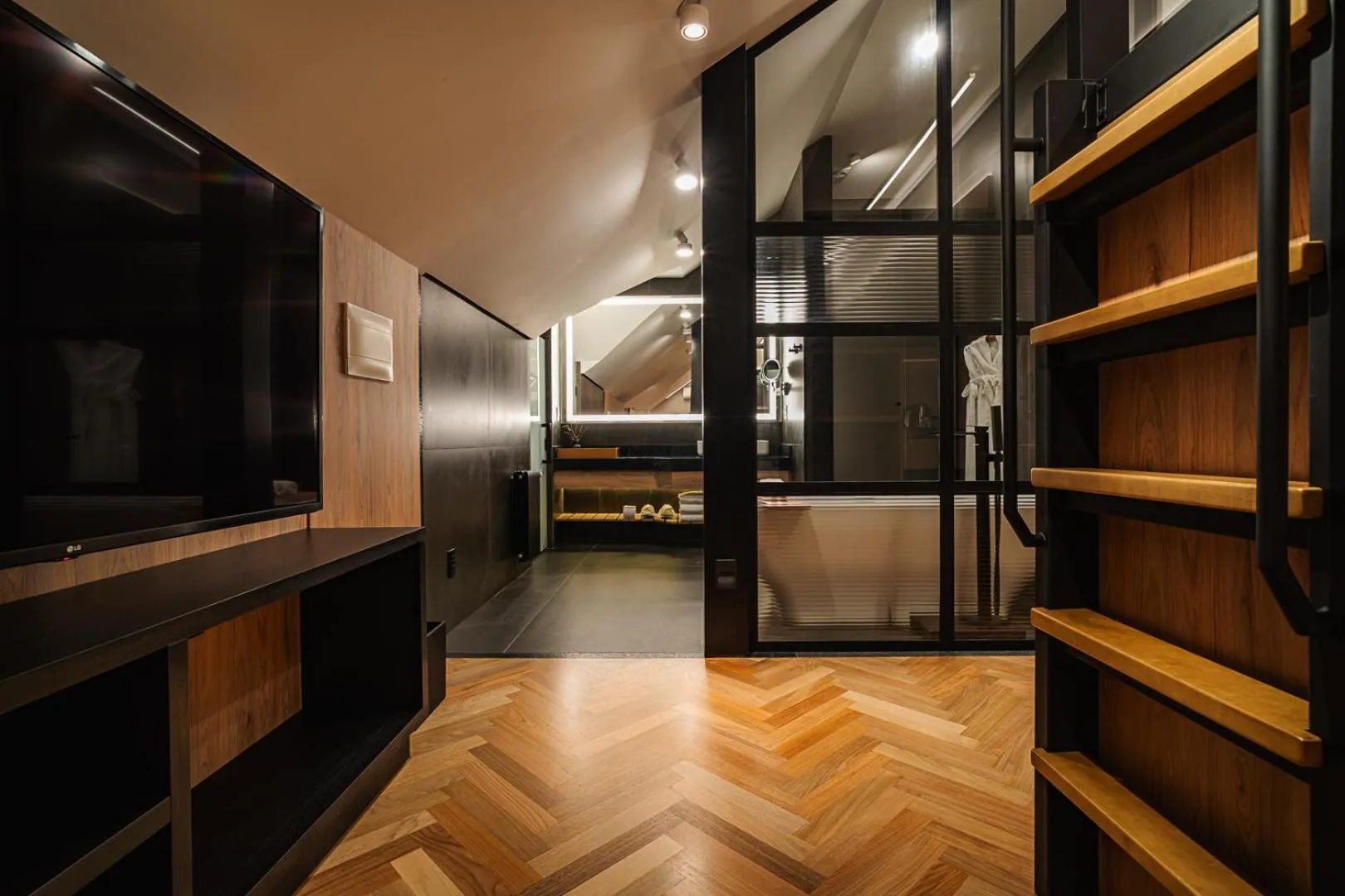 Bedroom, Bed in Bavaria Sport Hotel