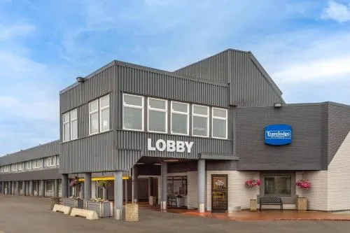 Travelodge by Wyndham Grande Prairie