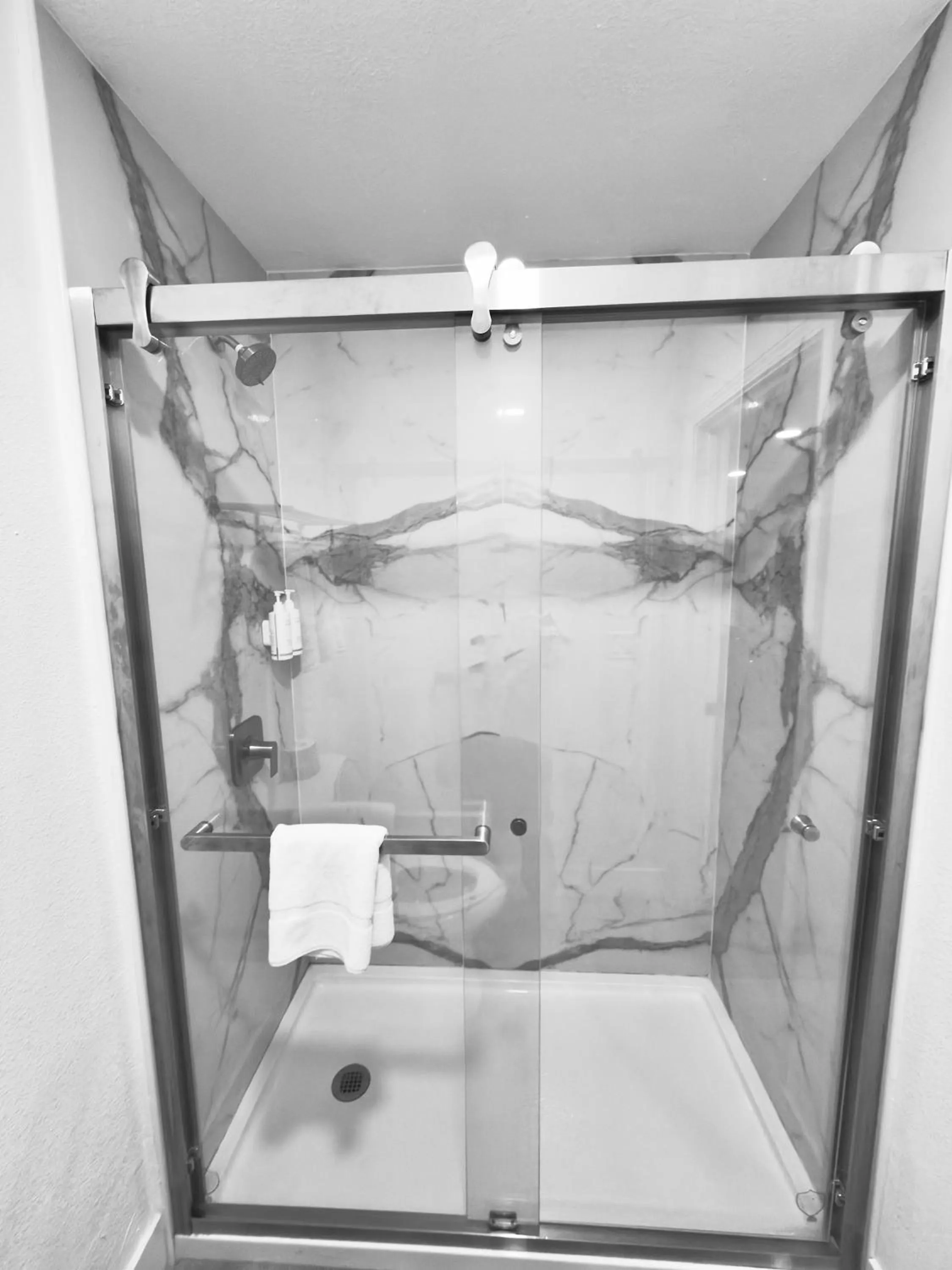 Bathroom in Super 8 by Wyndham Visalia