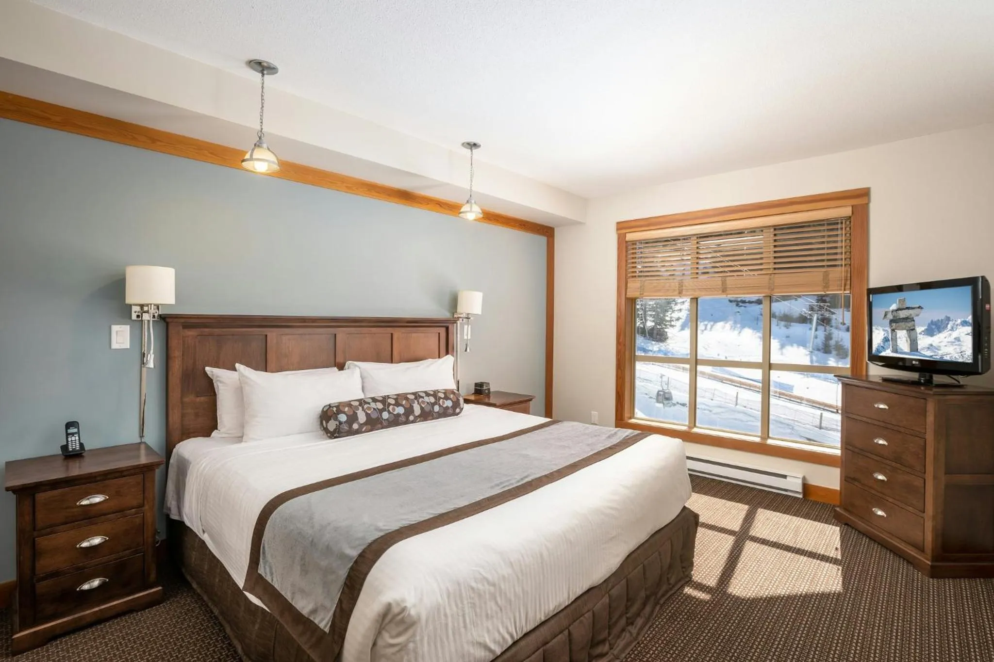 Bedroom, Bed in Legends Whistler, by Lodging Ovations