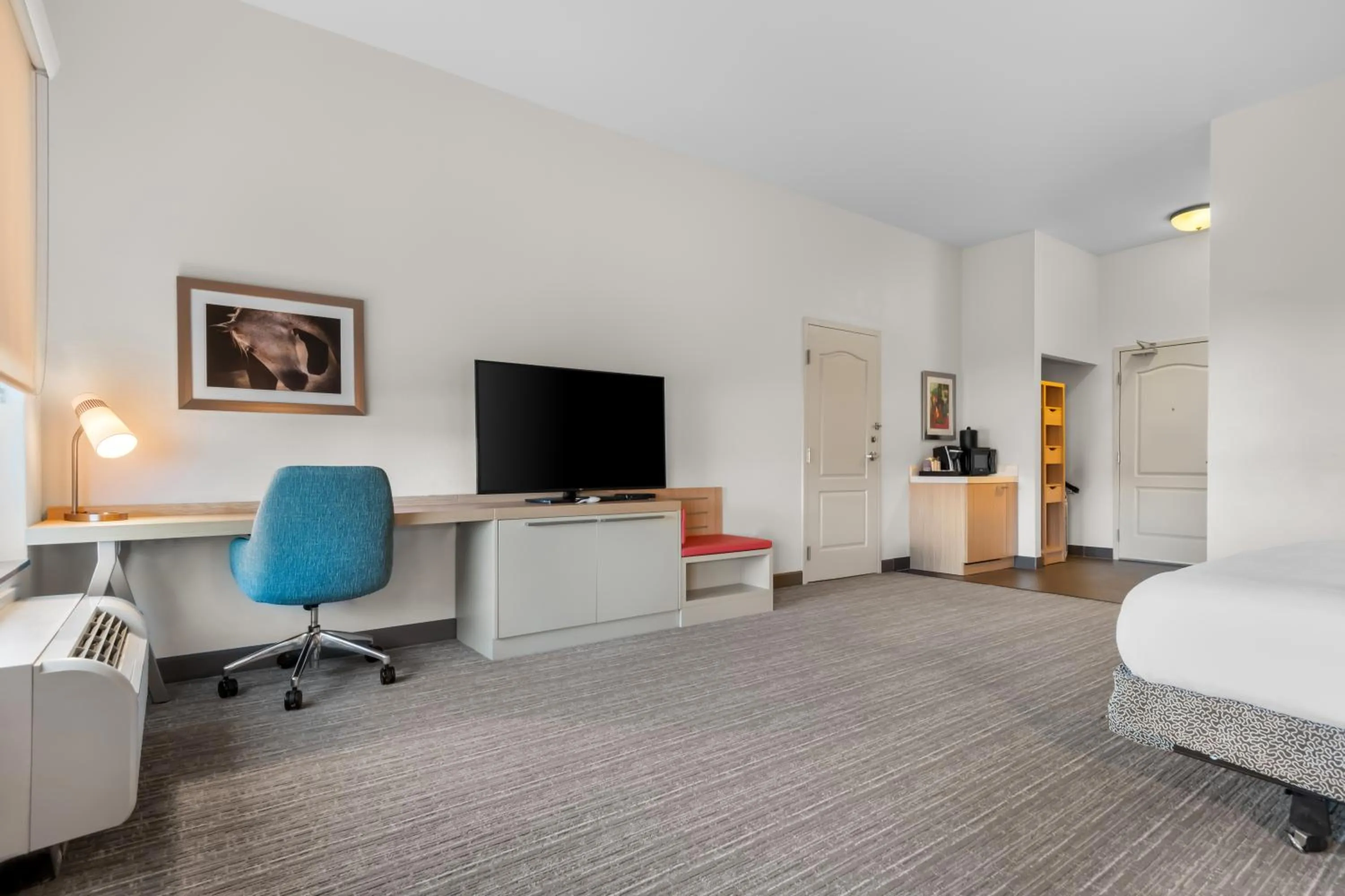 Photo of the whole room, Bed in Hilton Garden Inn Amarillo