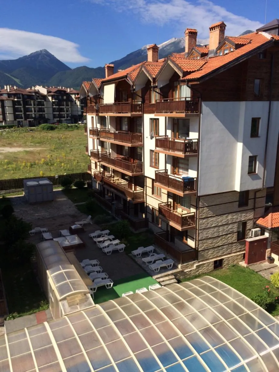 Mountain view in Apartments Four Leaf Clover Bansko to rent
