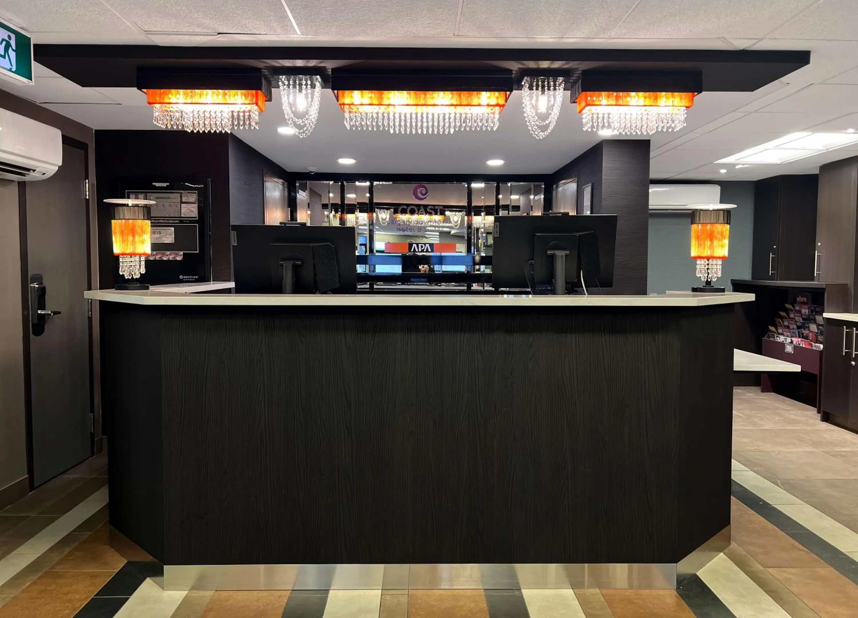 Lobby or reception in Coast Calgary Downtown Hotel & Suites by APA