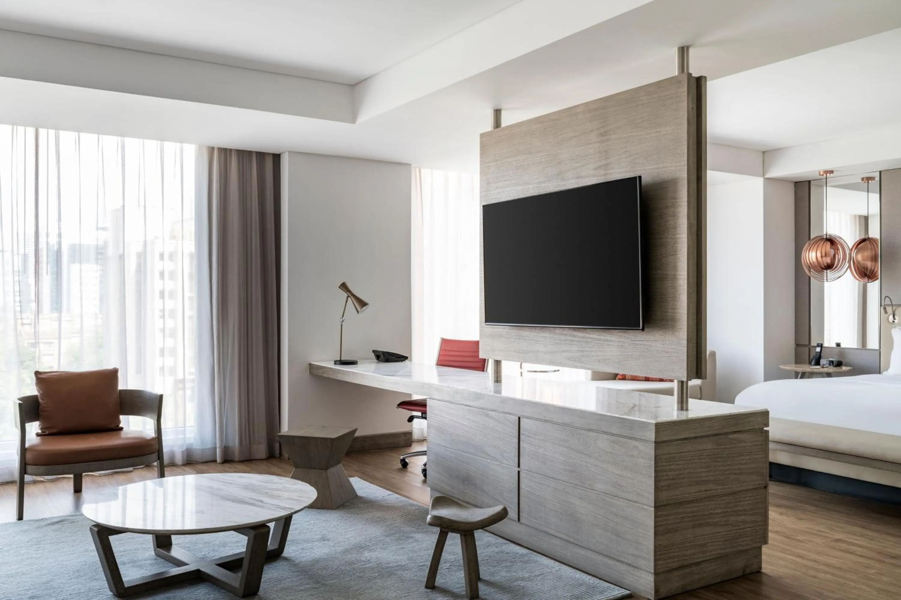 Photo of the whole room, Bed in Medellin Marriott Hotel