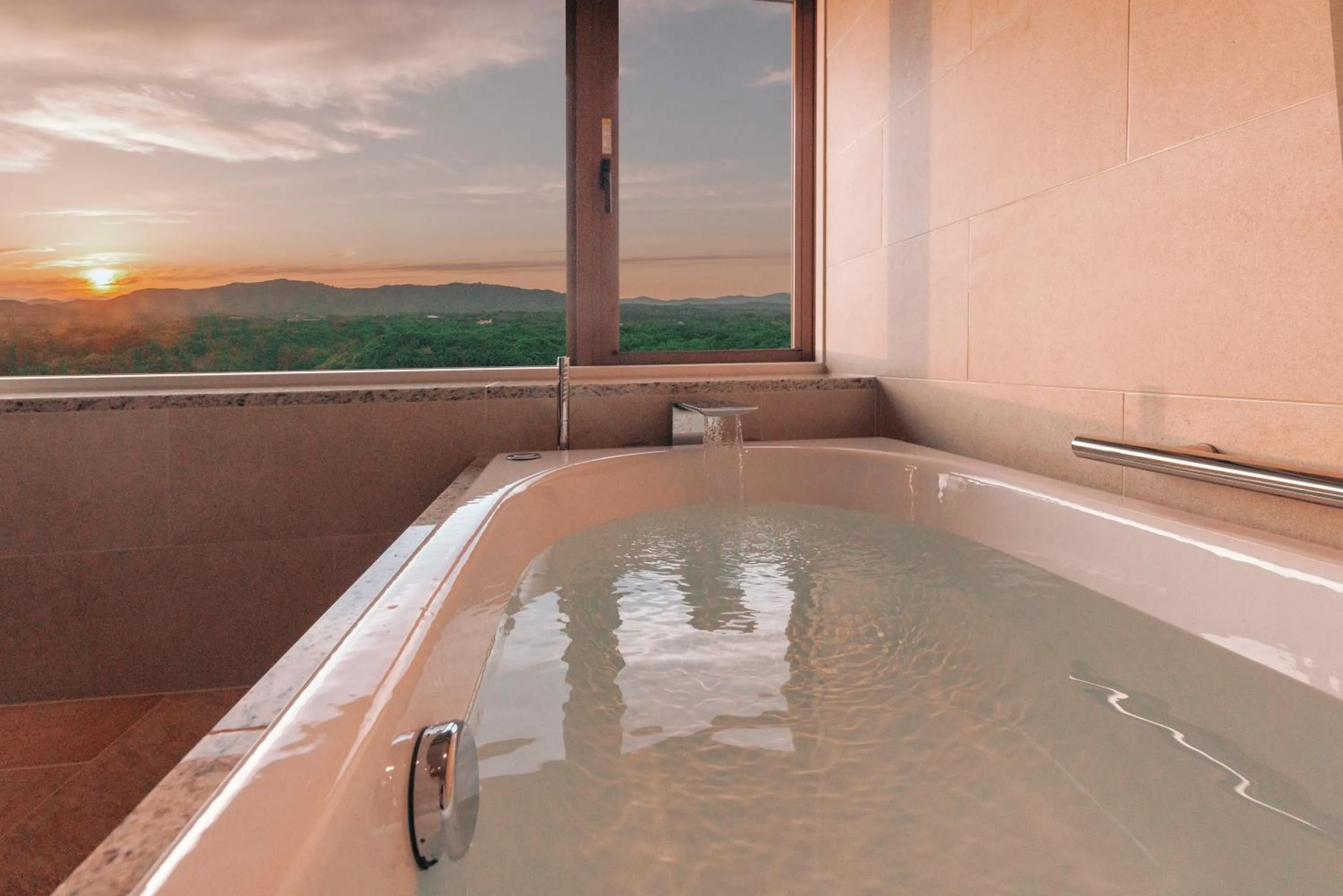 Bathroom in Shima Kanko Hotel The Classic