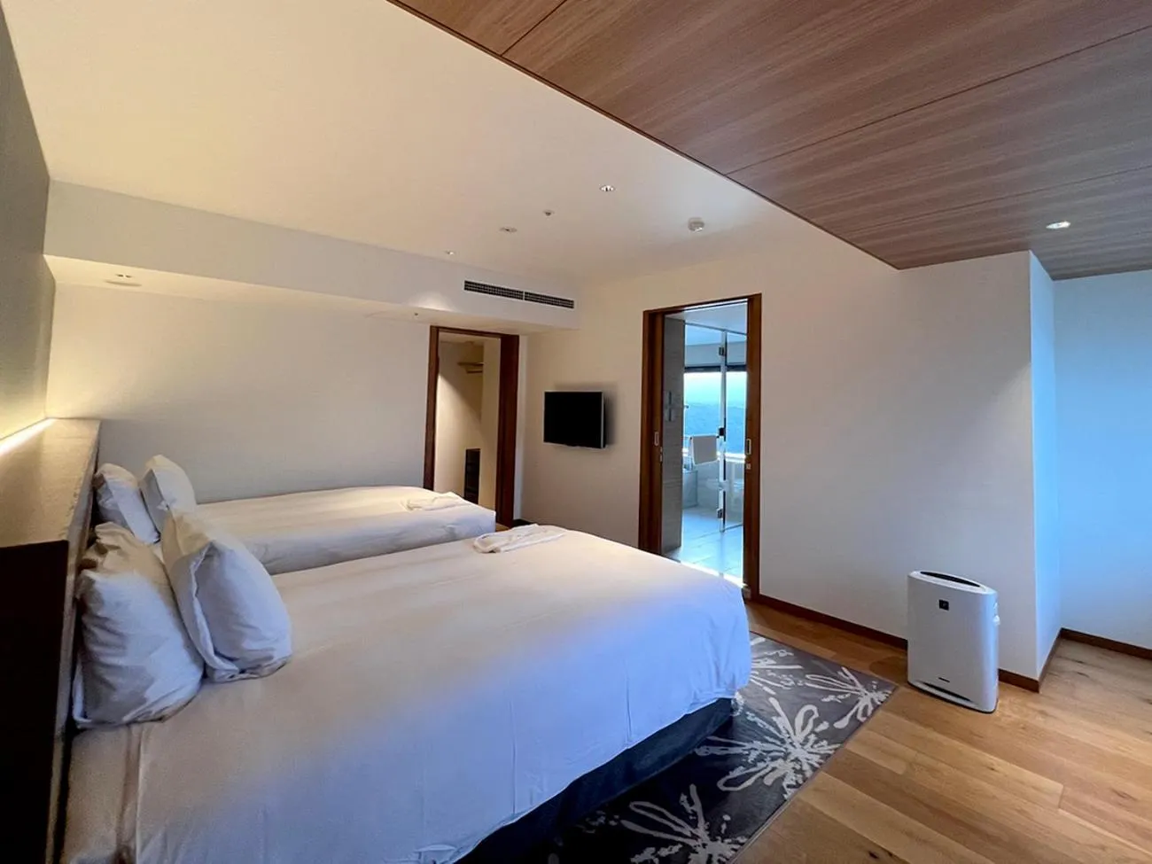 Bedroom, Bed in Shima Kanko Hotel The Classic