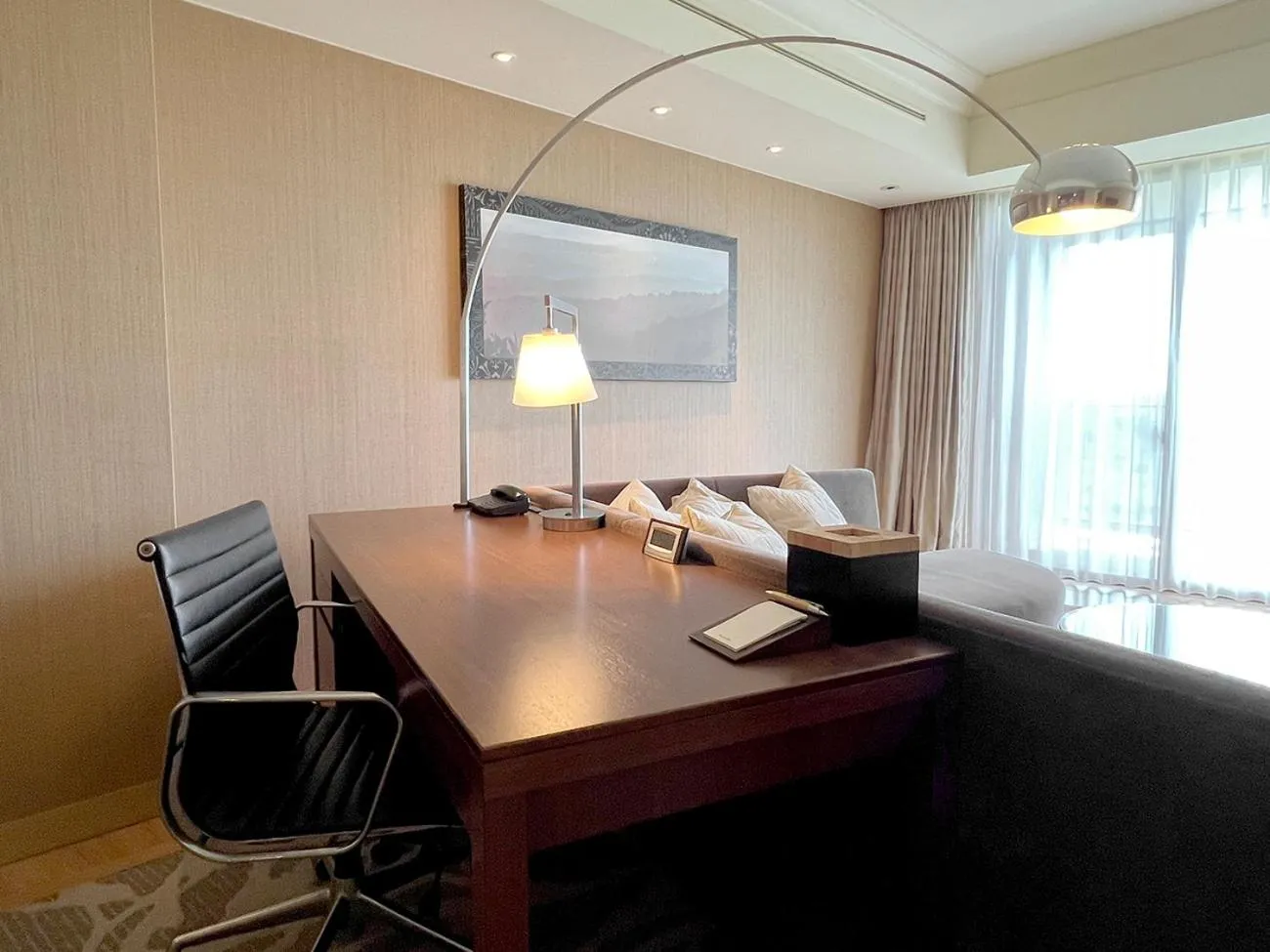Photo of the whole room in Shima Kanko Hotel The Bay Suites