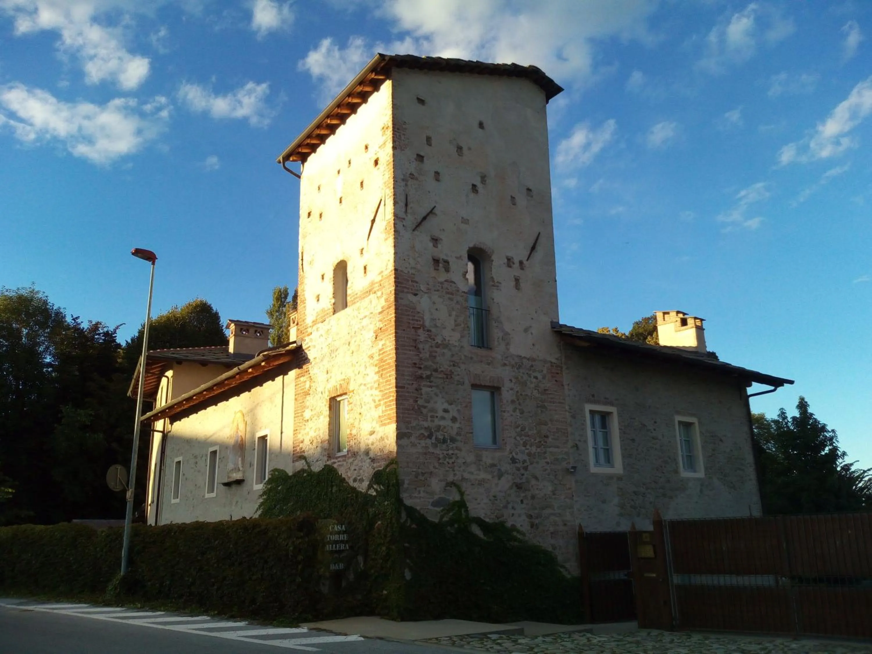 Property building in Casa Torre Allera