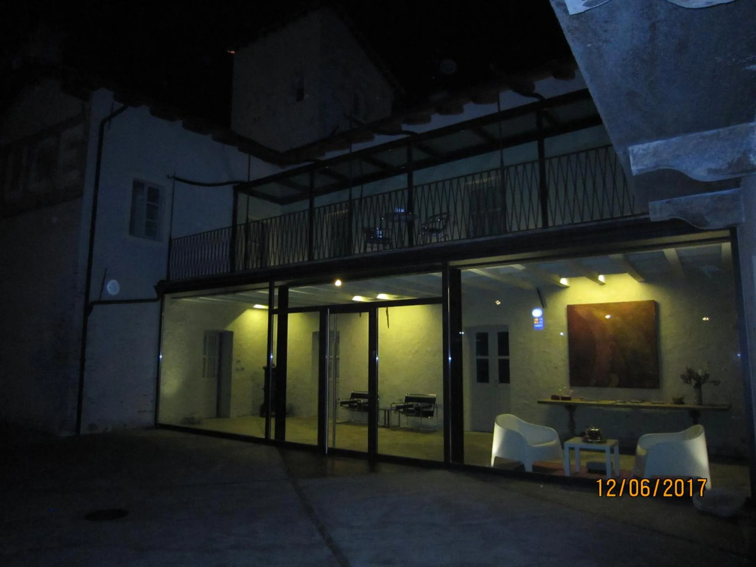 Facade/entrance in Casa Torre Allera