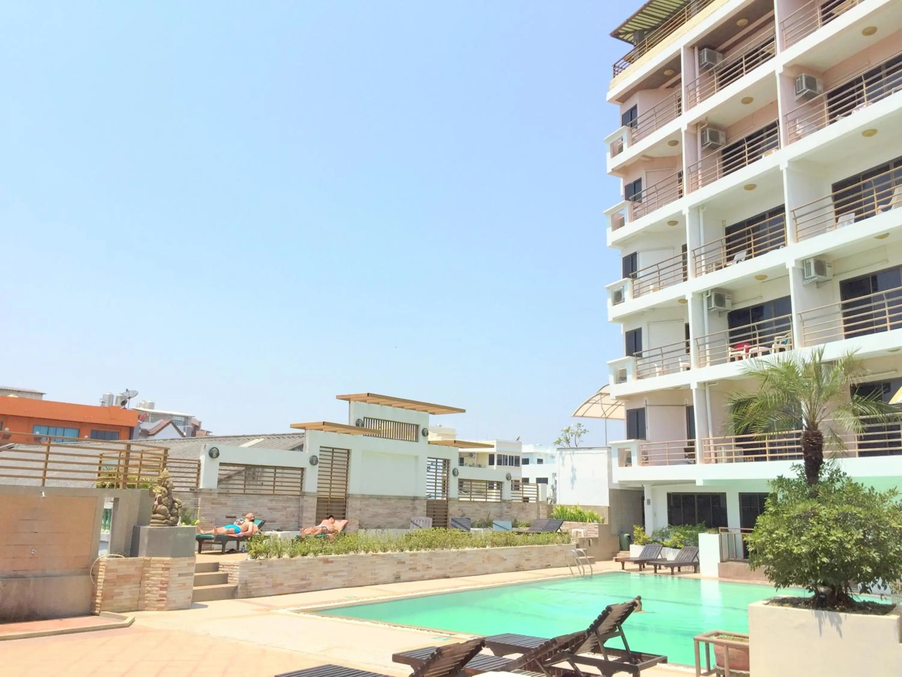 Property building in Tanawit Hotel & Spa