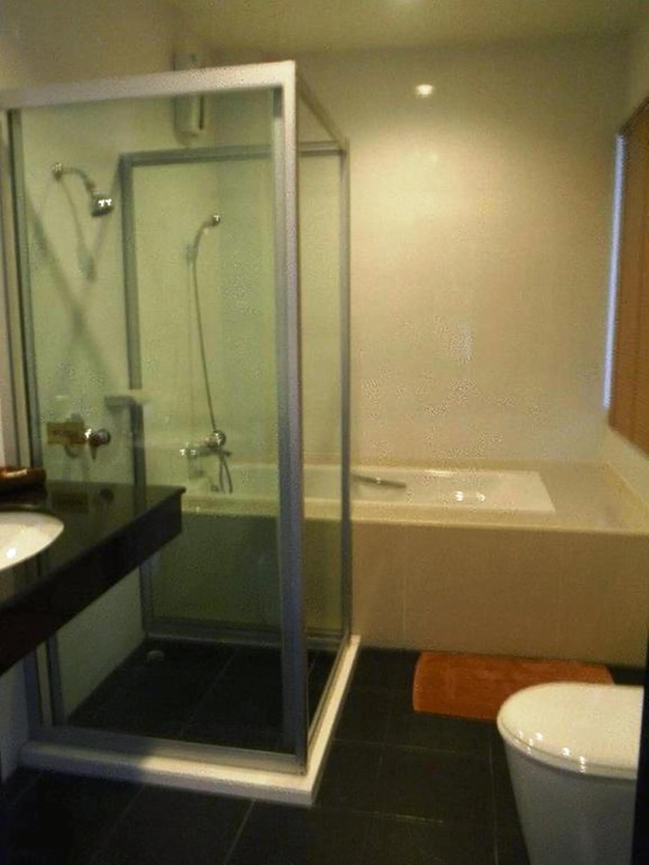 Bathroom in Tanawit Hotel & Spa